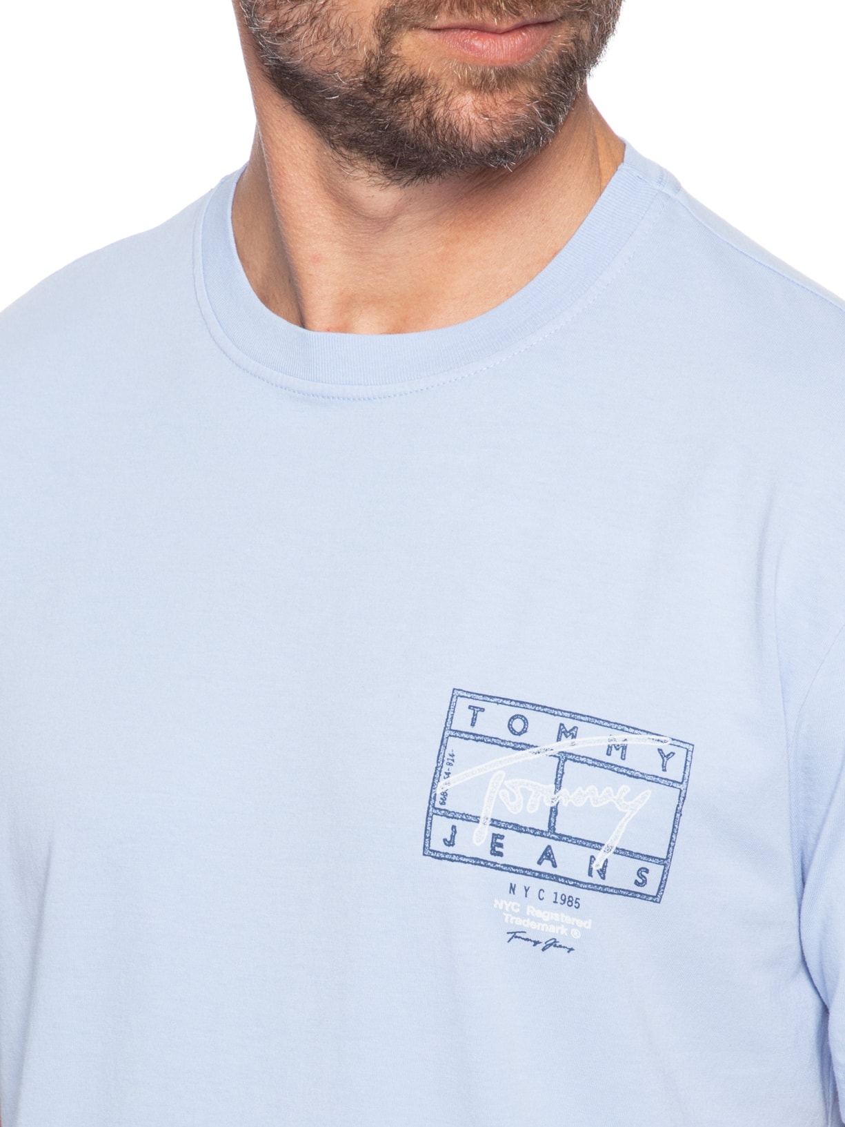 Camiseta Masculina Regular Fit Estampa Sign Spray Azul Tommy Jeans