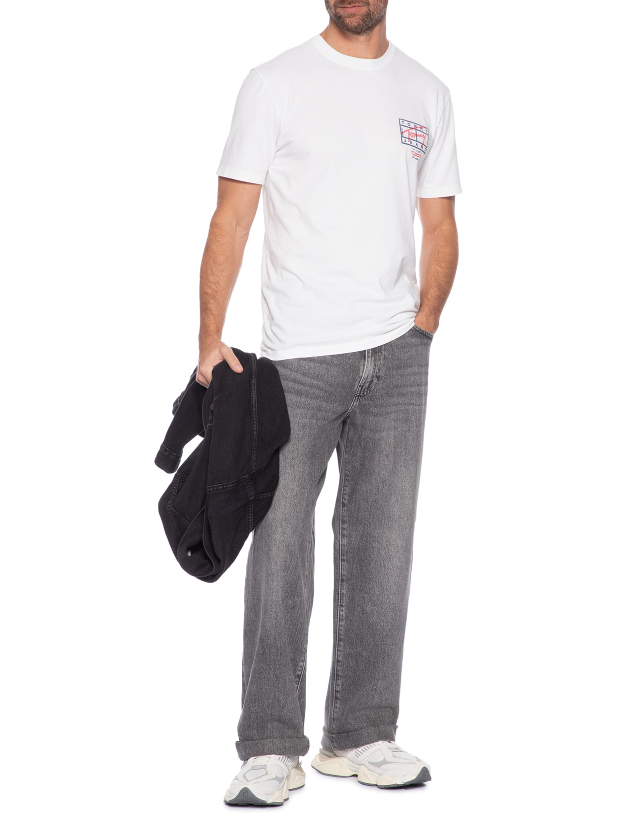 Camiseta Masculina Regular Fit Estampa Sign Spray Branco Tommy Jeans