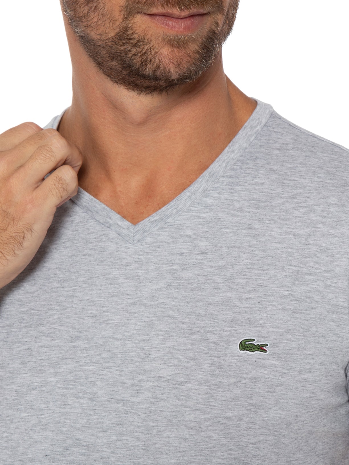 Camiseta Masculina Regular Fit Gola V Em Algodão Pima Cinza  Lacoste