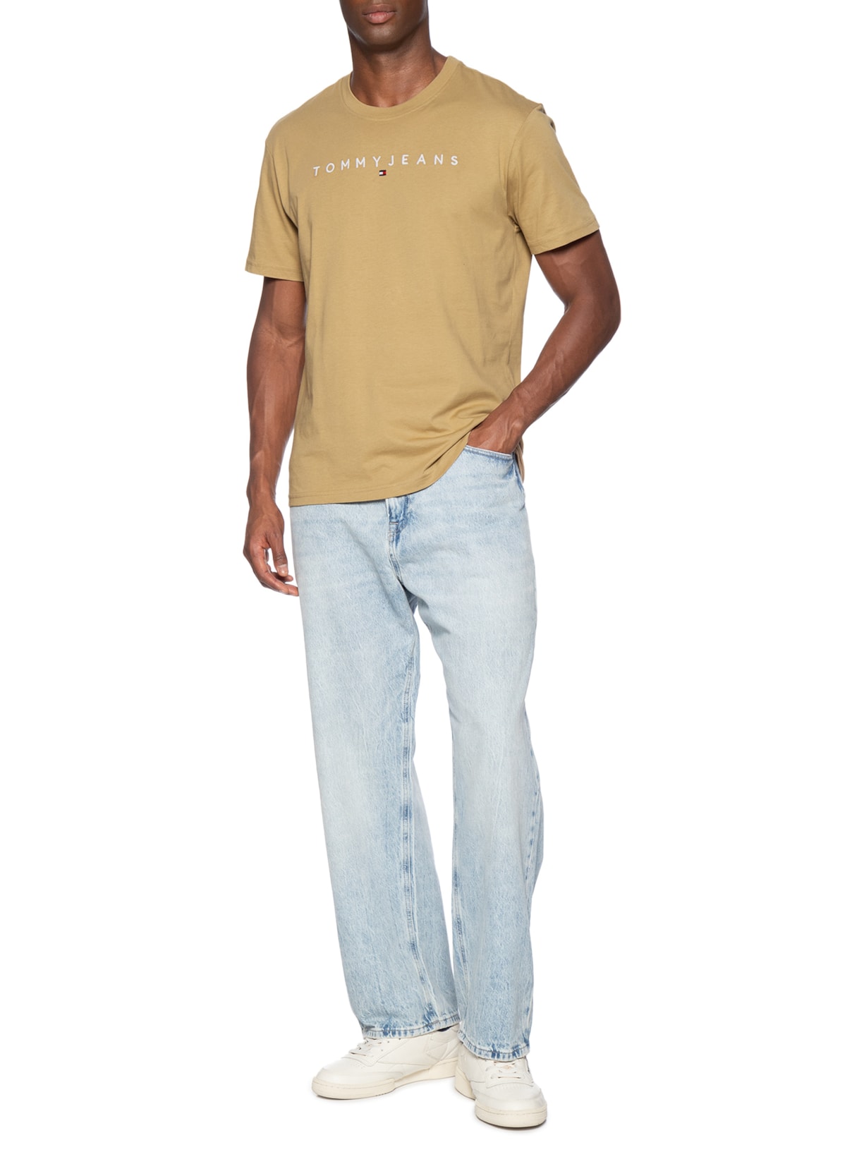 Camiseta Masculina Regular Fit Linear Logo Bordado Bege Tommy Jeans
