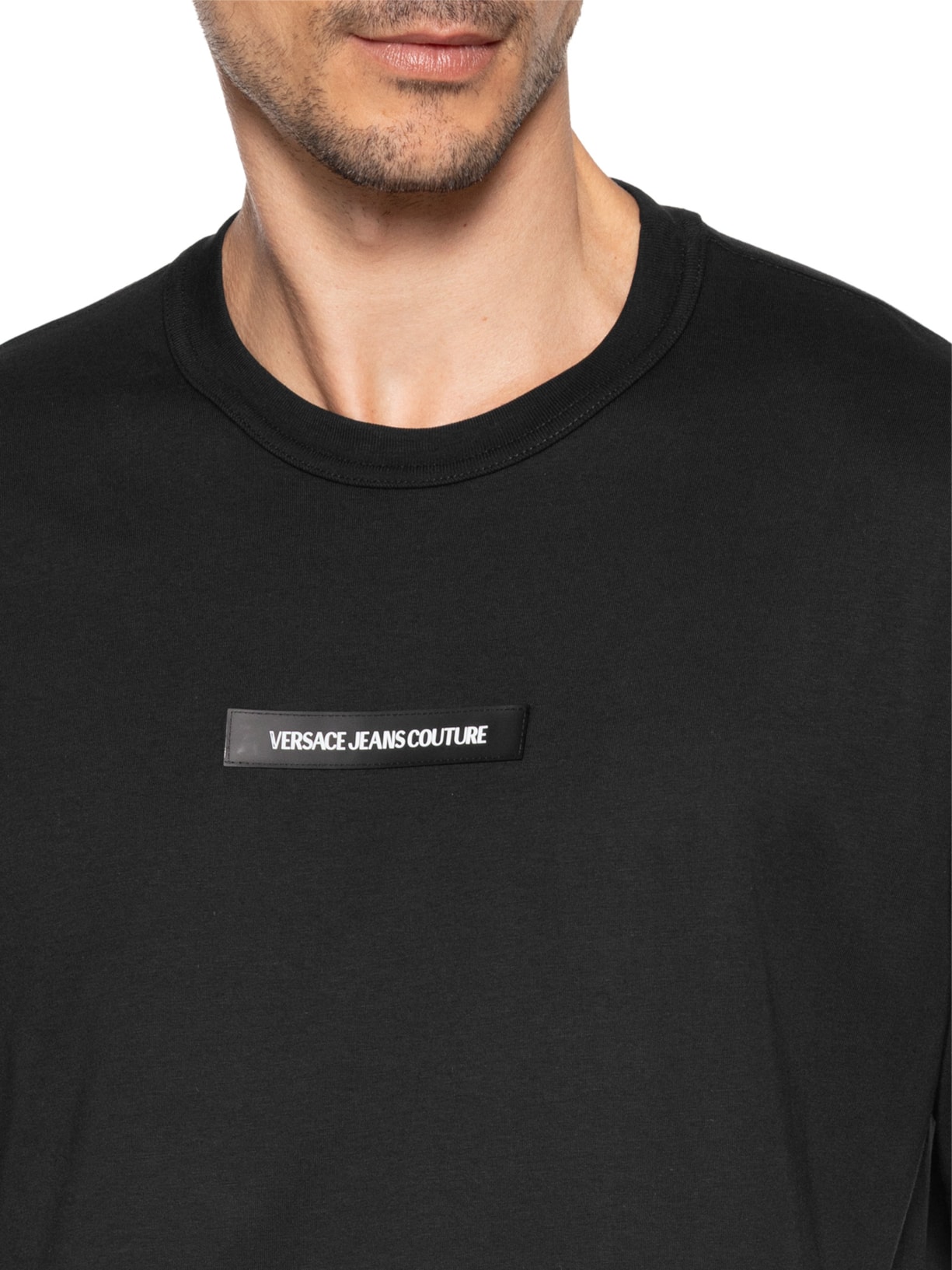 Camiseta Masculina Regular-Fit Logo Patch Preto Versace Jeans Couture