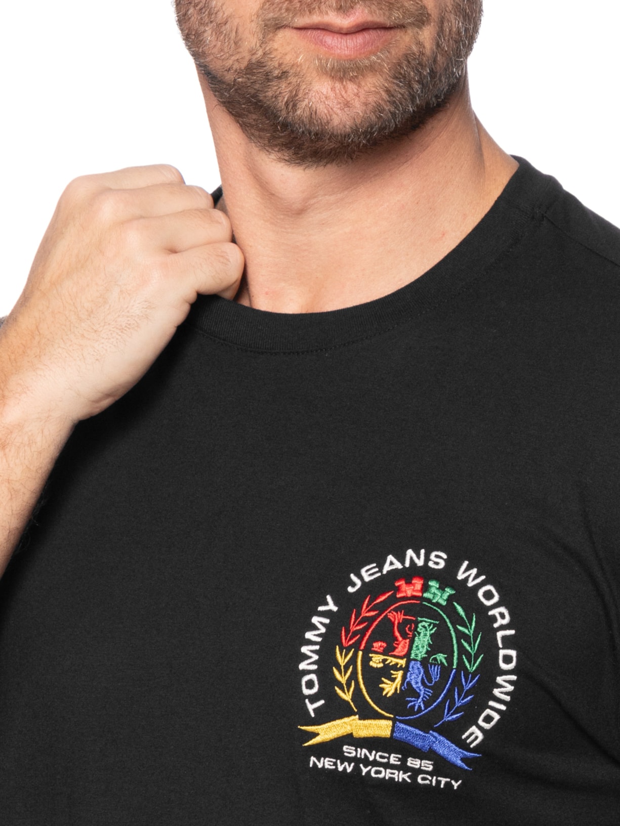 Camiseta Masculina Regular Fit Pop Bordada Preto Tommy Jeans