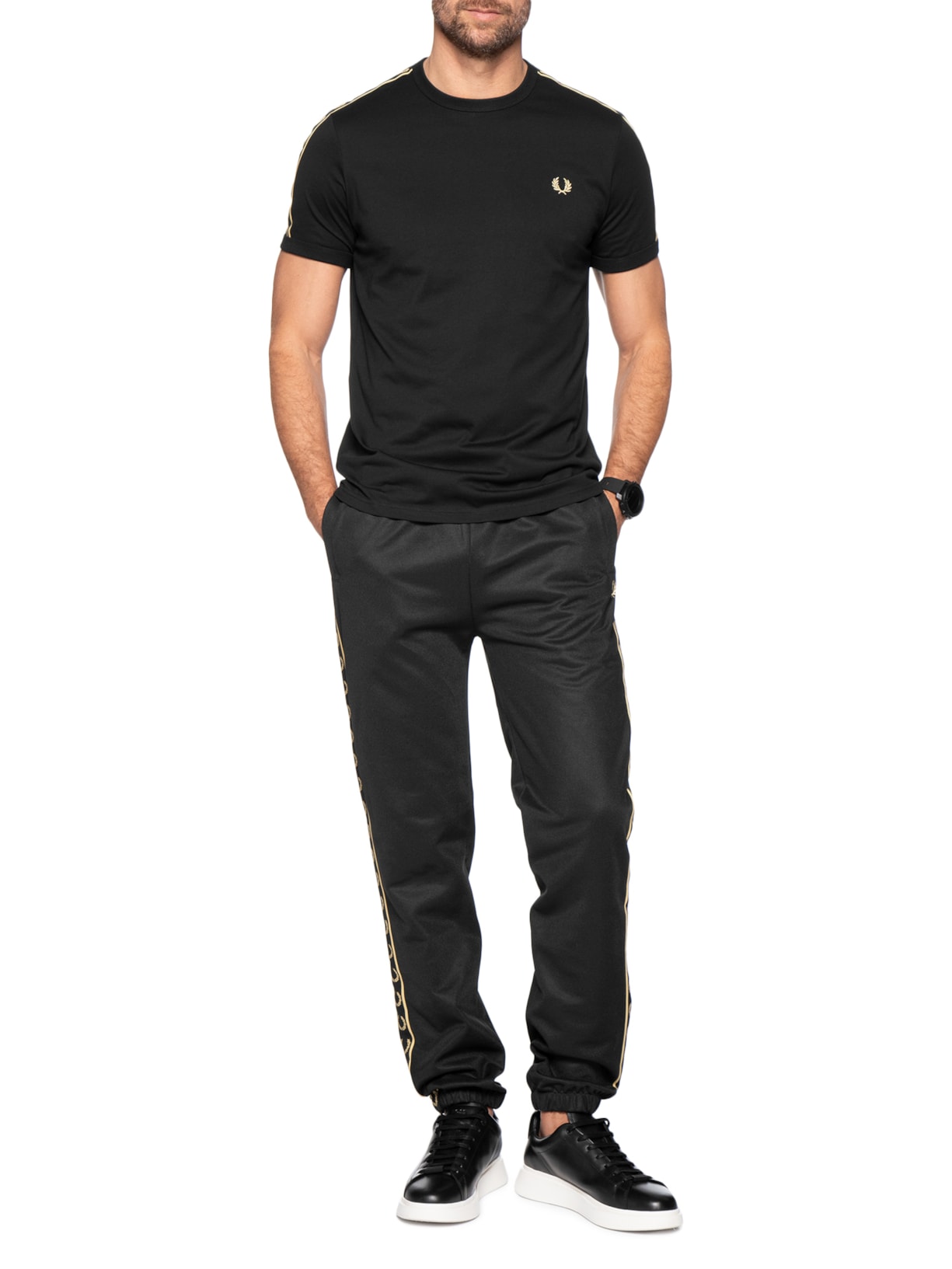 Camiseta Masculina Regular Fit Punho Twin Tipped Em Algodão Preto Fred Perry