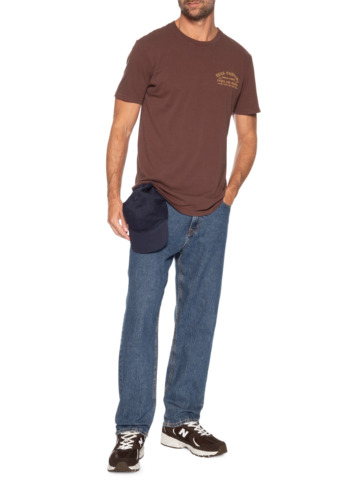 Camiseta Masculina Regular Fit Unchained – Marrom Deus Ex Machina