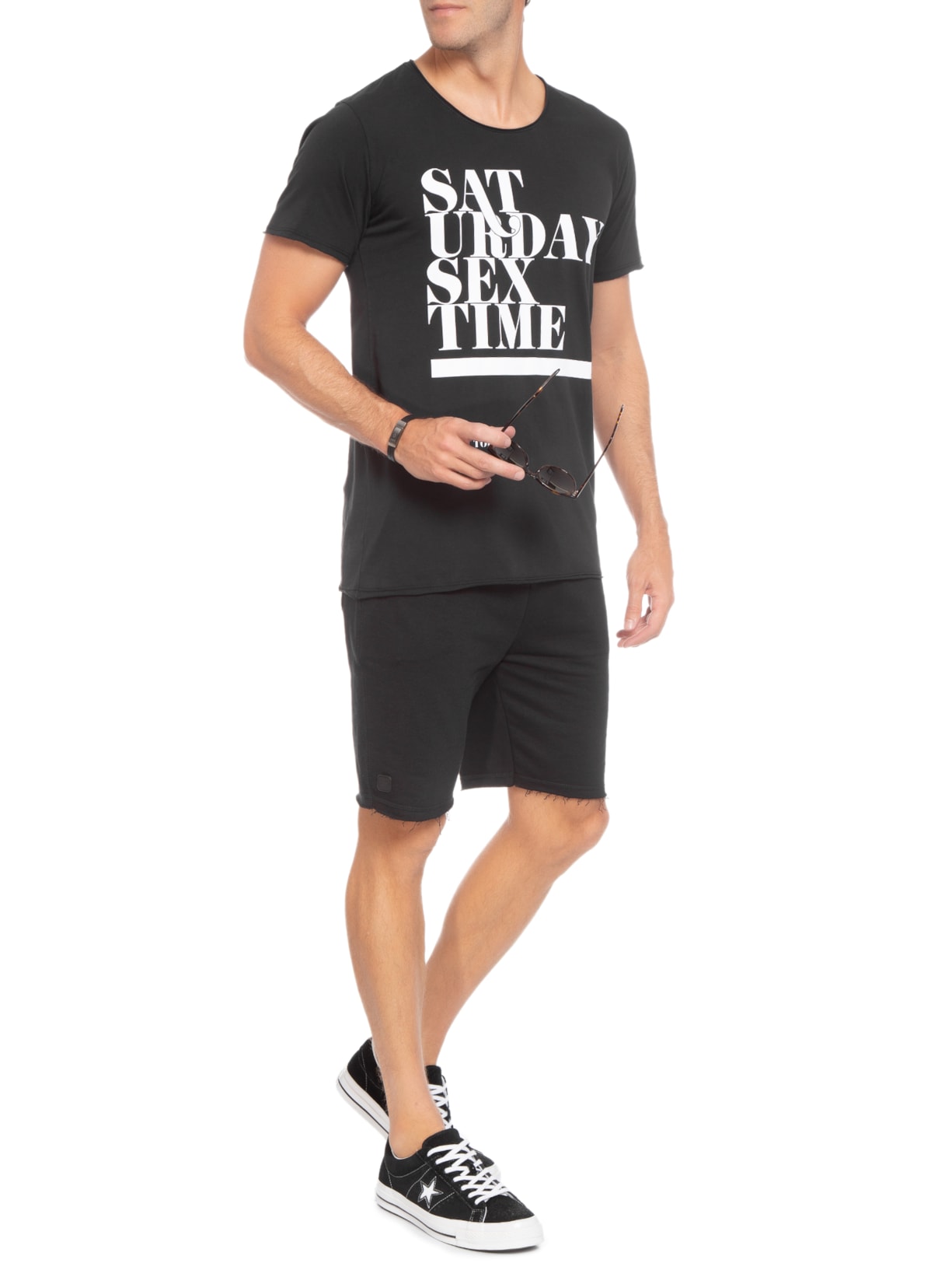 Camiseta Masculina Saturday Preto Purple Yellow