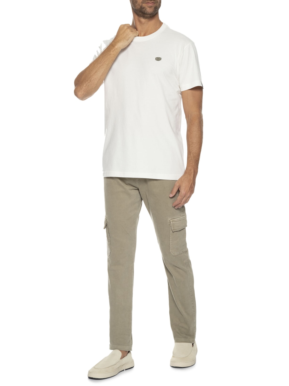 Camiseta Masculina Shield Standard Off White Deus Ex Machina