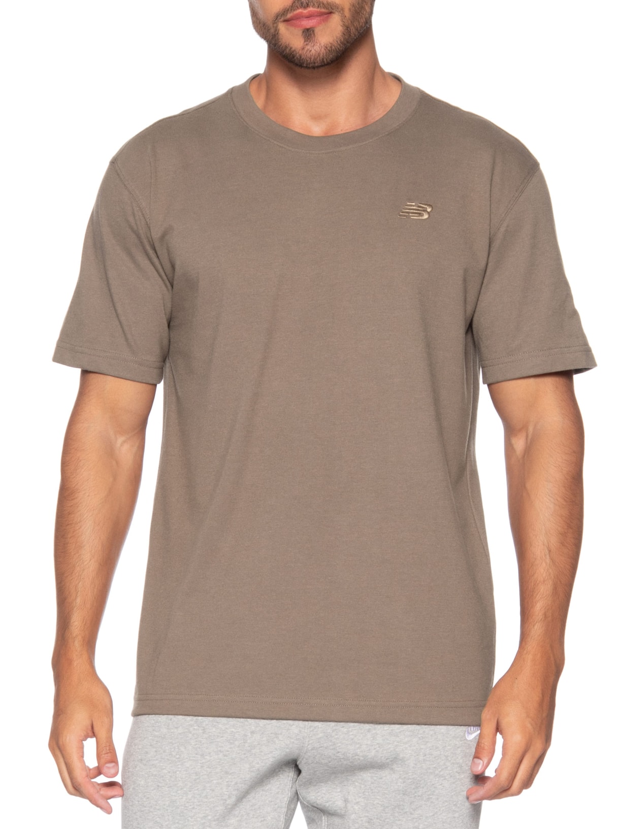 Camiseta Masculina Small Logo Marrom New Balance