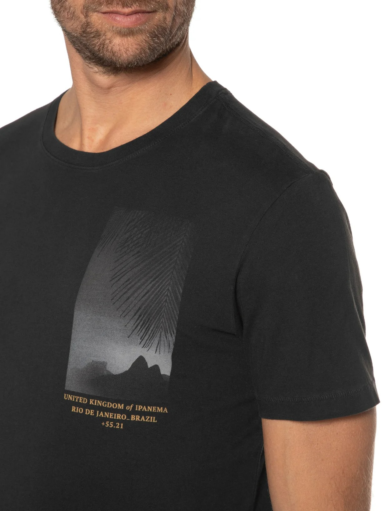 Camiseta Masculina Soft Used Uki Preto Osklen