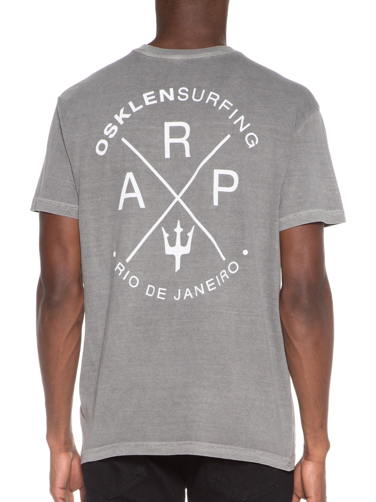 Camiseta Masculina Stone Arpx Patch Cinza Osklen