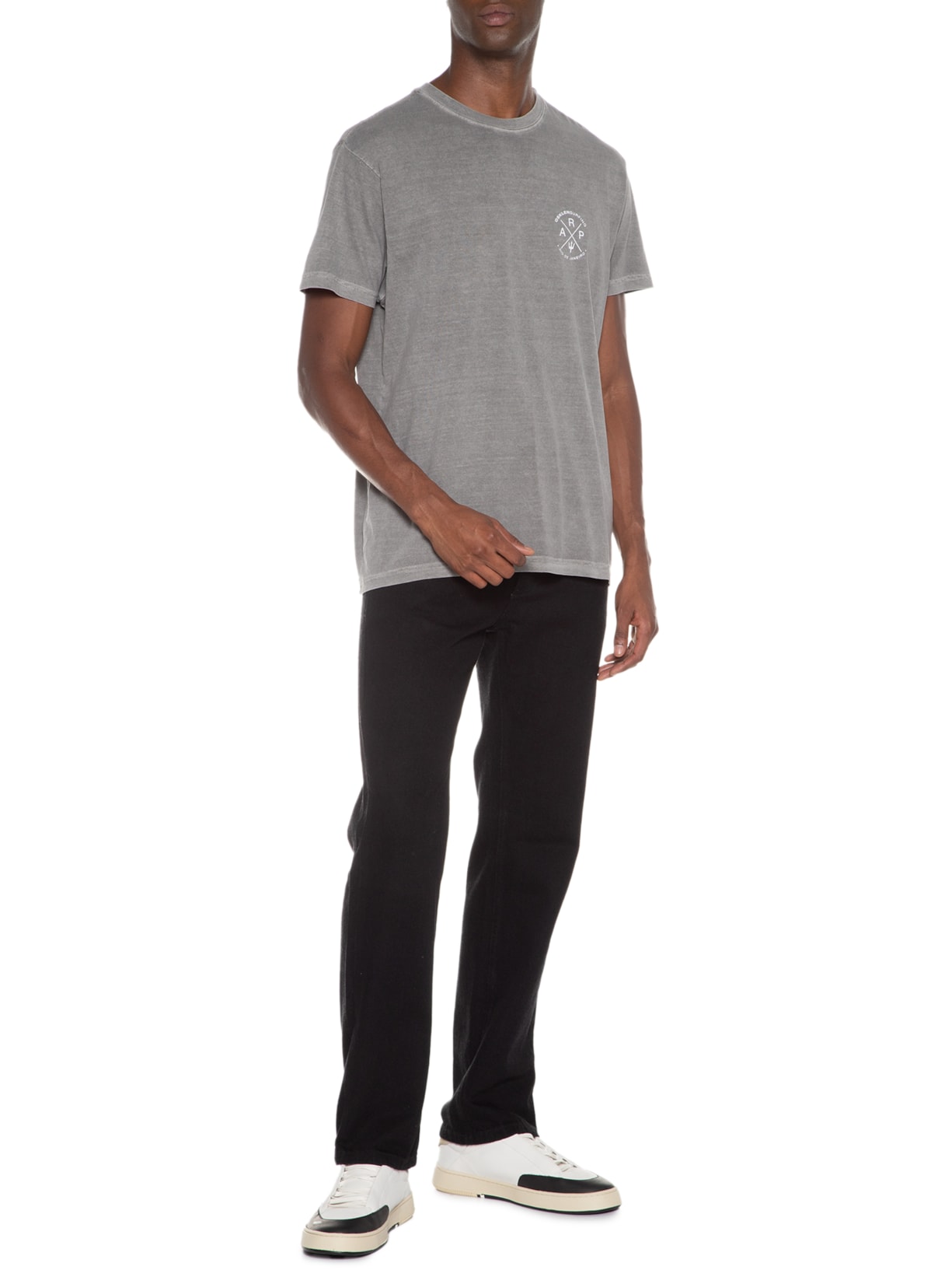 Camiseta Masculina Stone Arpx Patch Cinza Osklen