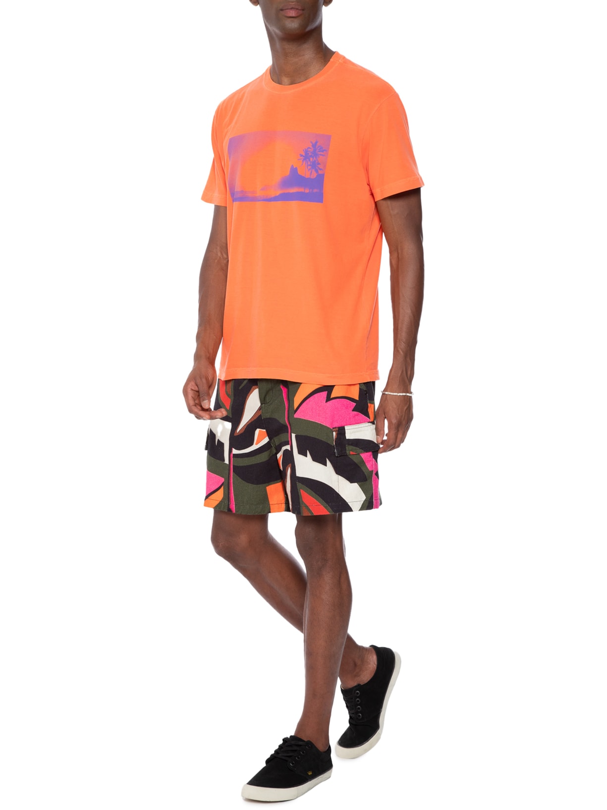 Camiseta Masculina Stone Morro 2 Irmãos Laranja Osklen
