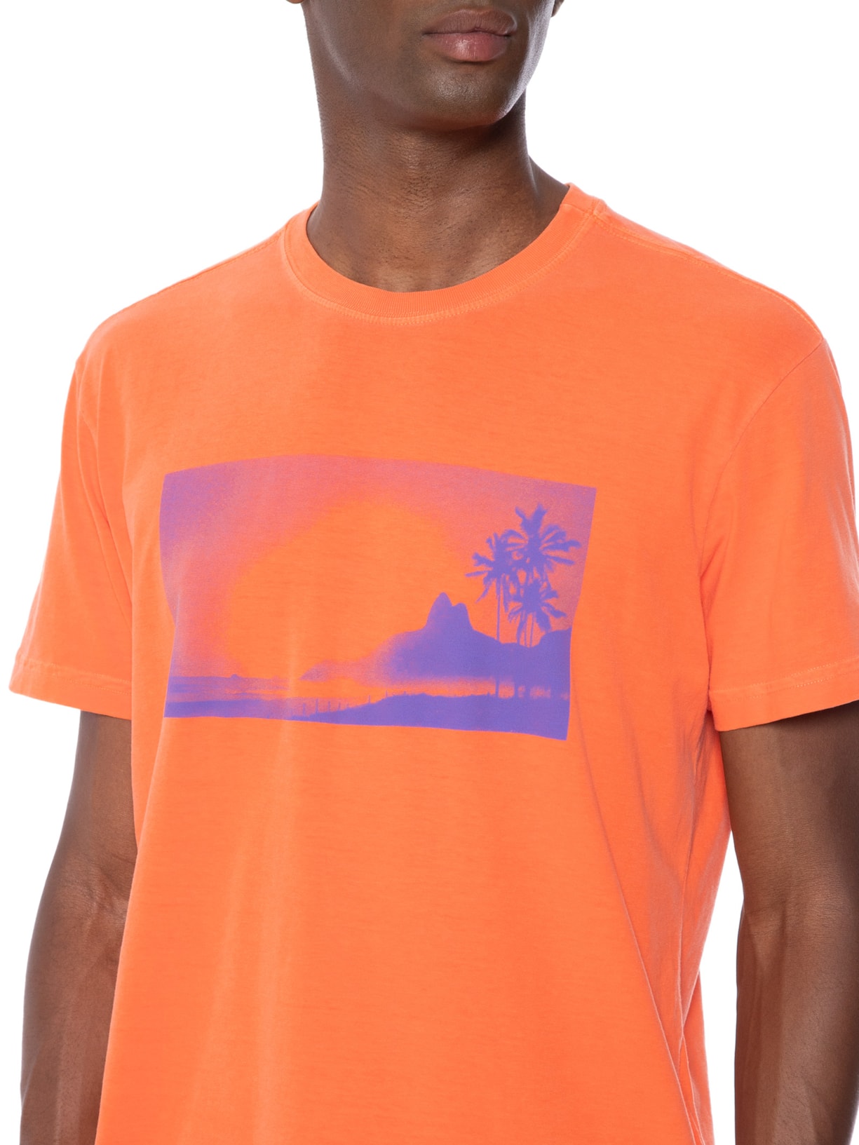 Camiseta Masculina Stone Morro 2 Irmãos Laranja Osklen