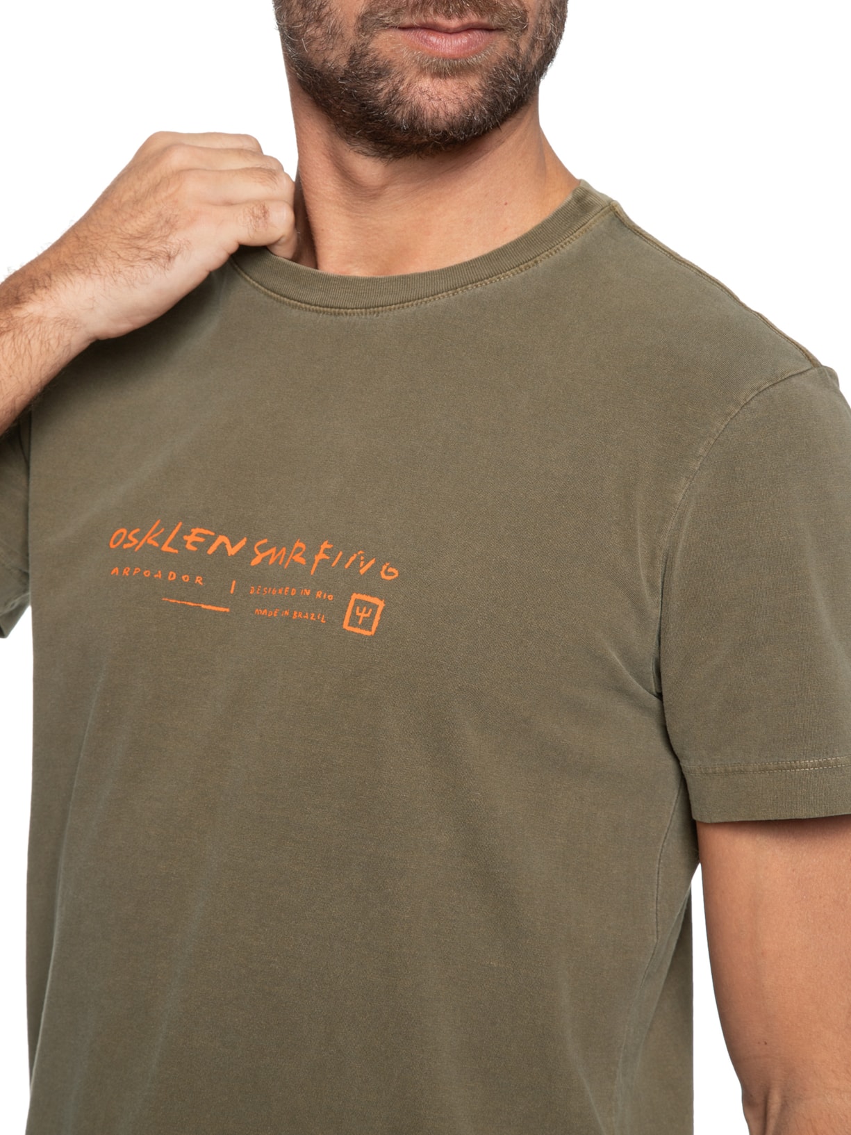 Camiseta Masculina Stone Surfing Marrom Osklen