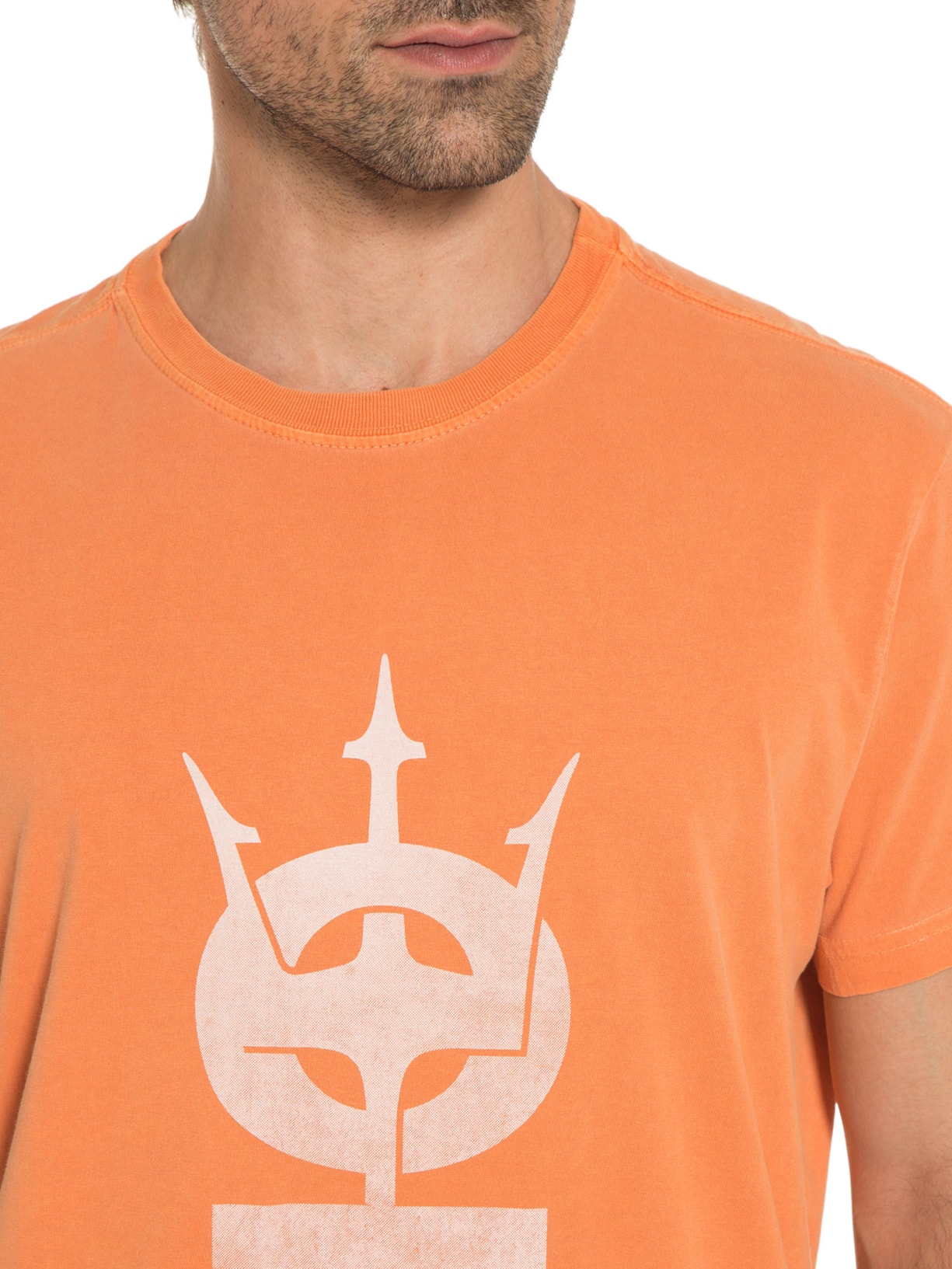 Camiseta Masculina Stone Tridente Oceans Laranja Osklen