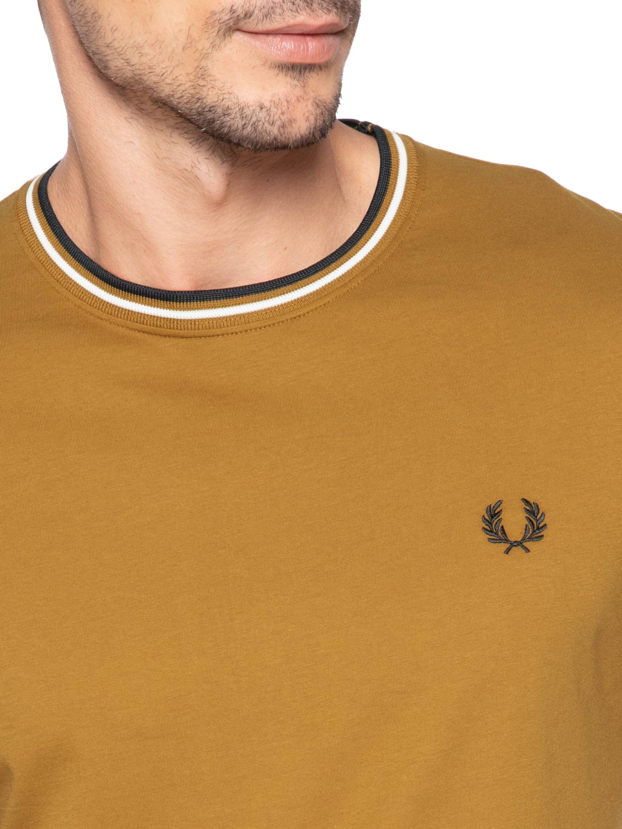 Camiseta Masculina Twin Tipped Regular Fit Em Algodão Marrom Fred Perry