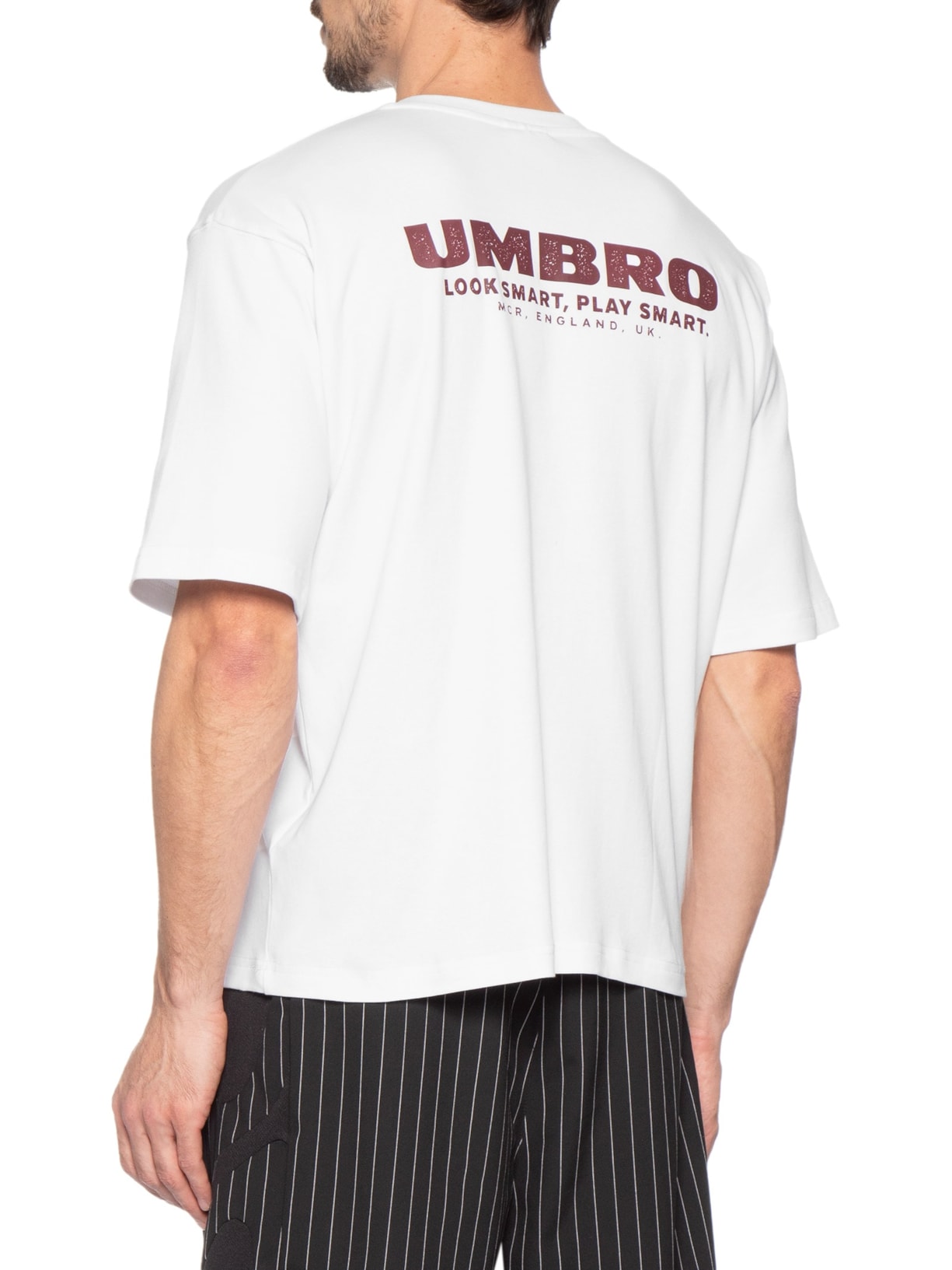 Camiseta Masculina Umbro Play Smart Graphic Tee – Branco Umbro