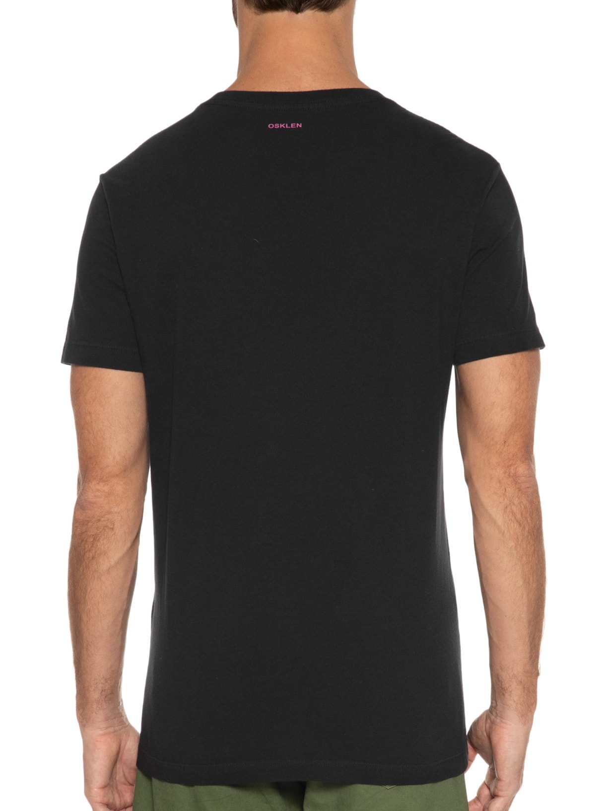Camiseta Masculina Vintage Arara Recortes Preto Osklen