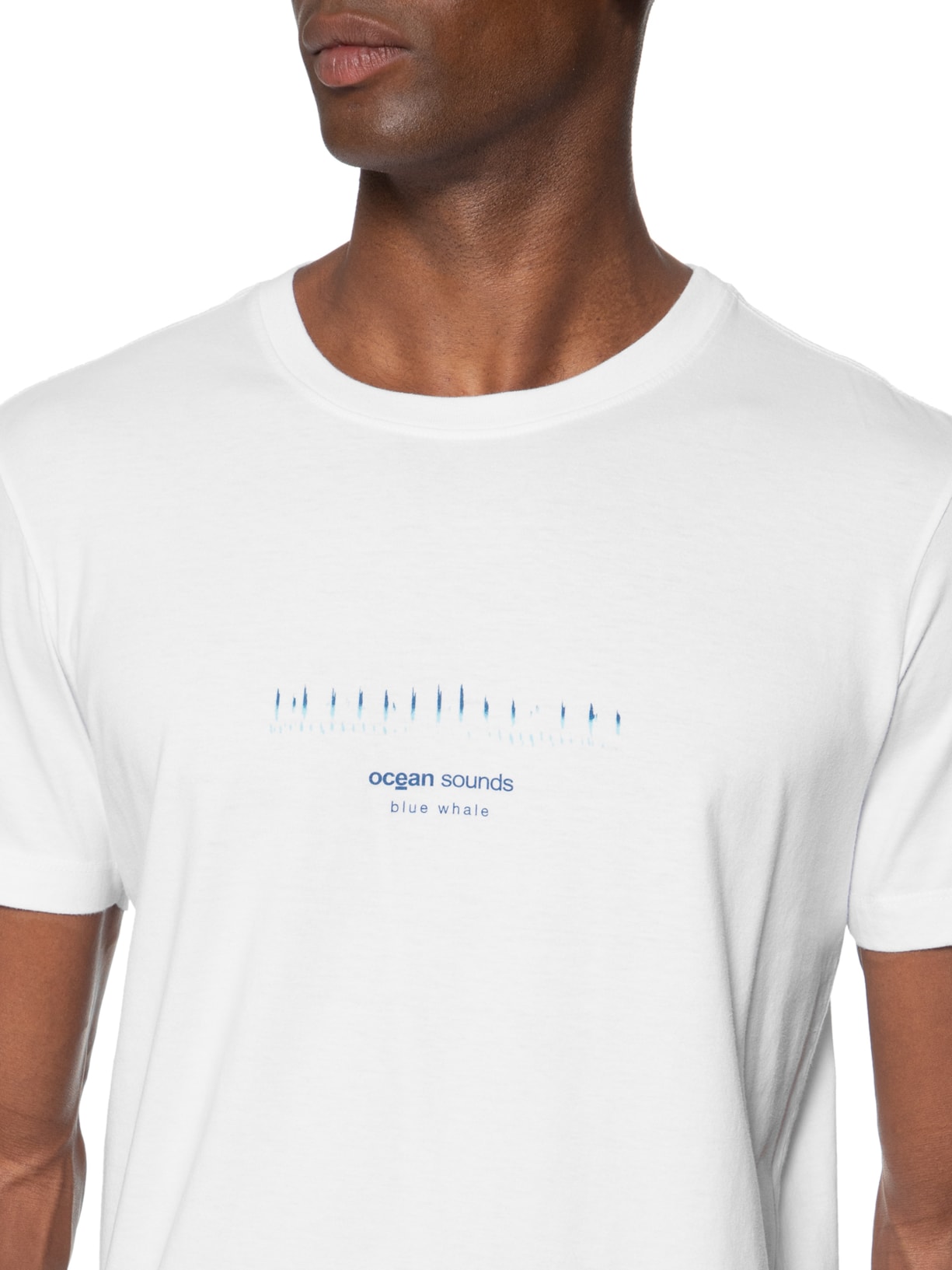 Camiseta Masculina Vintage Blue Whale Manga Curta Off White Osklen