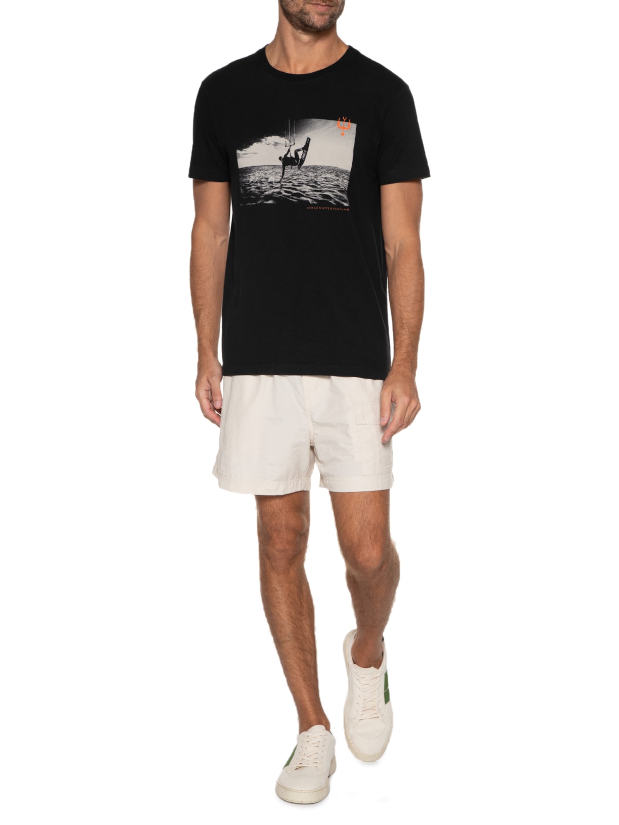 Camiseta Masculina Vintage Kite Preto Osklen