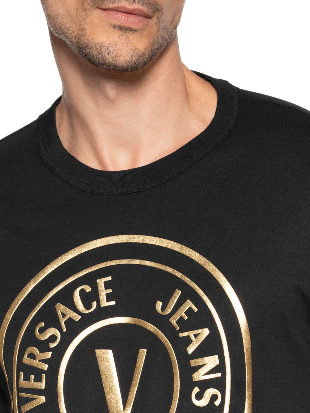 Camiseta V-Emblem Big Foil Preto Versace Jeans Couture