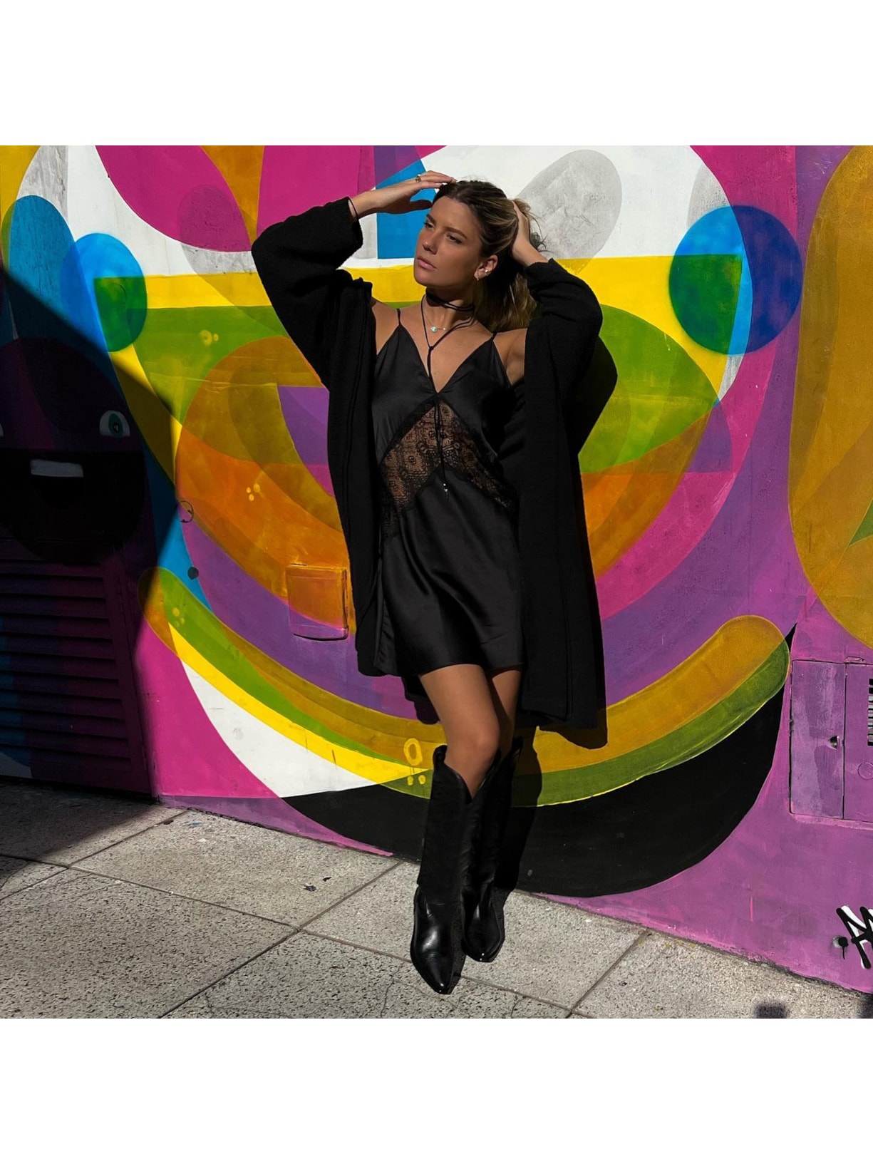 Camisola Alça Fina Cetim Florença Preto Jogê