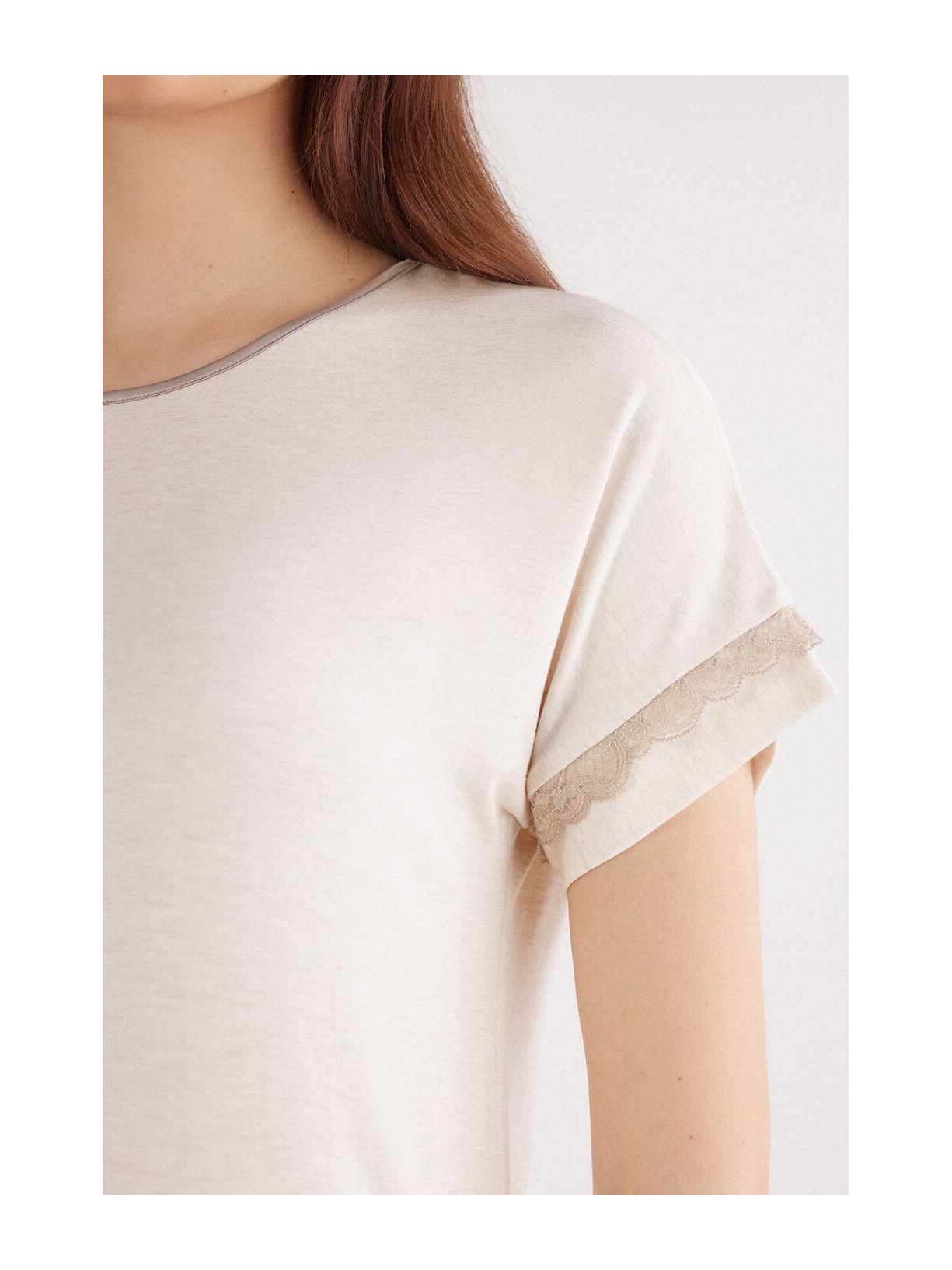 Camisola De Manga Curta Com Detalhes Em Renda Off-White Intimissimi