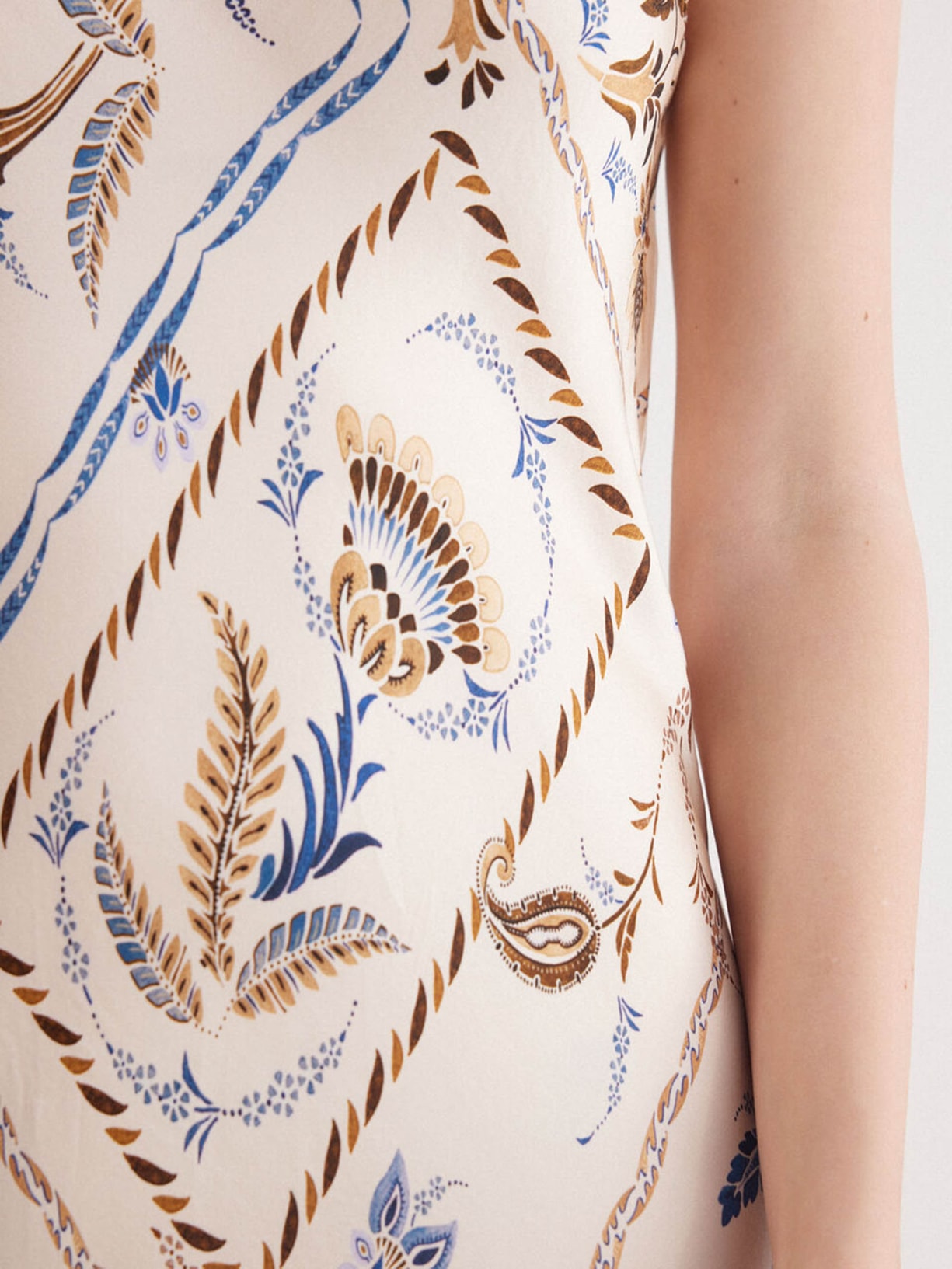 Camisola Longa Em Seda Italian Riviera Bege Intimissimi