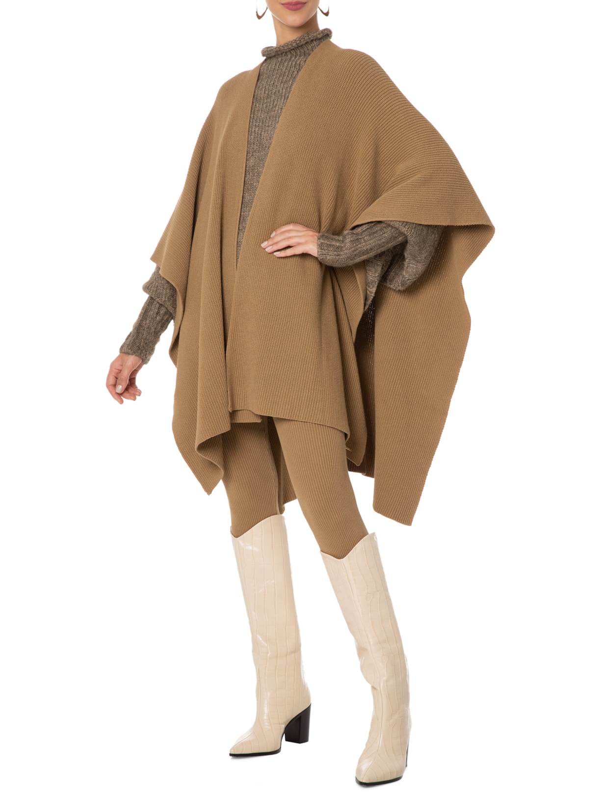 Capa Feminina Longa Marrom Anselmi