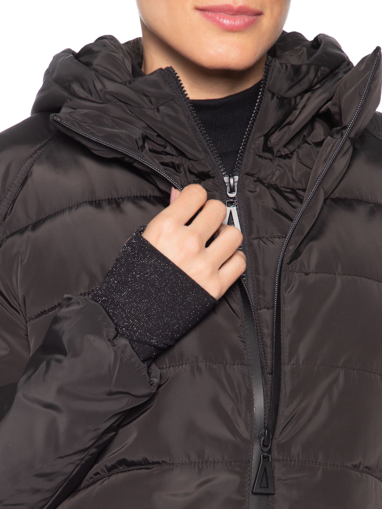 Casaco Feminino de Nylon e Malha Puffer Preto Animale Jeans