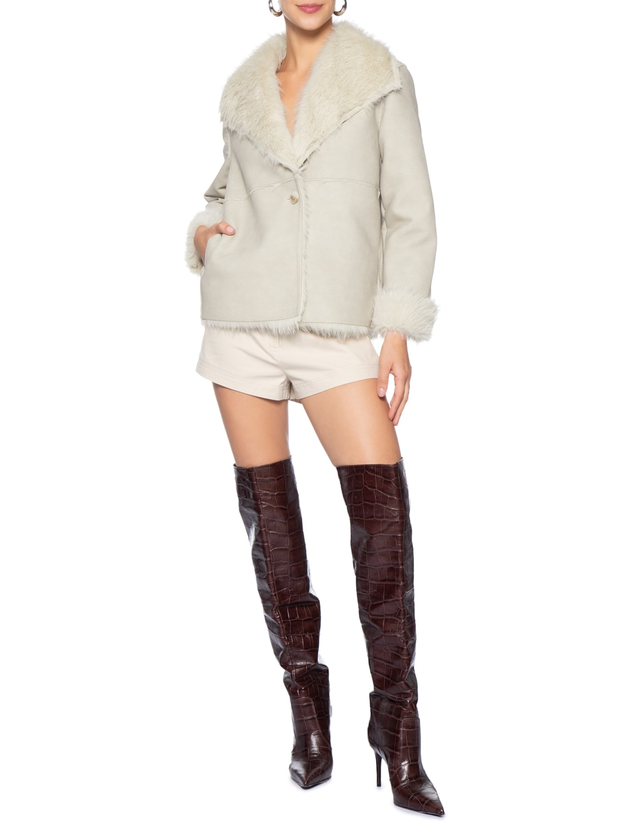 Casaco Feminino Fur Bege Market 33
