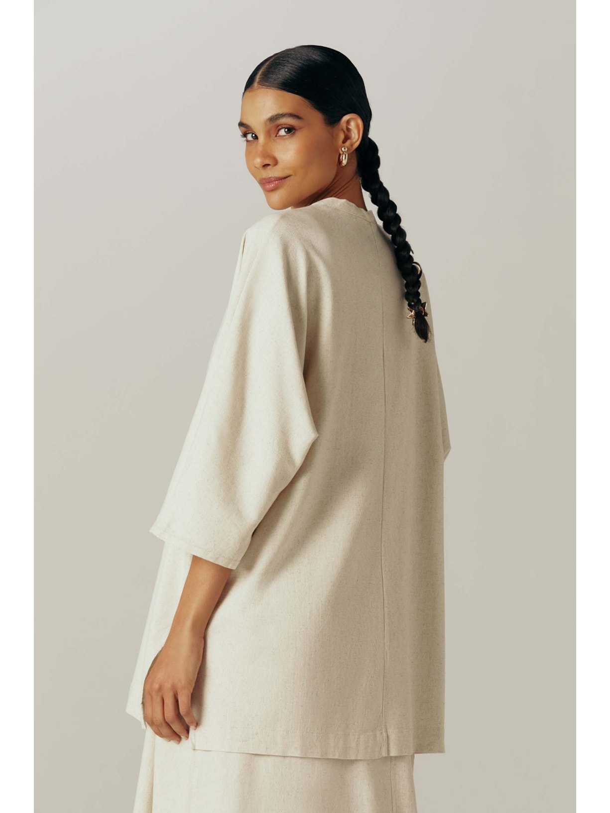 Casaco Off White Linho Niyati Yogini