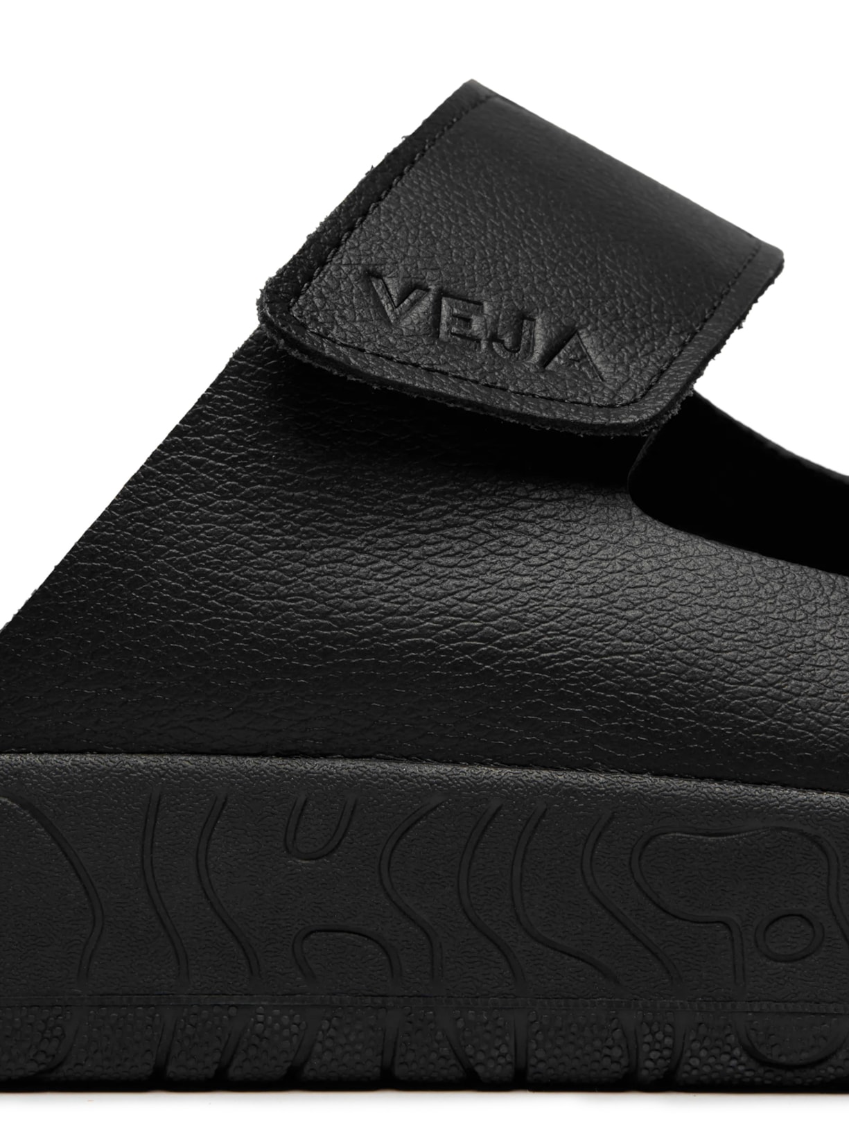 Chinelo Unissex Etna O.T Leather Preto Veja