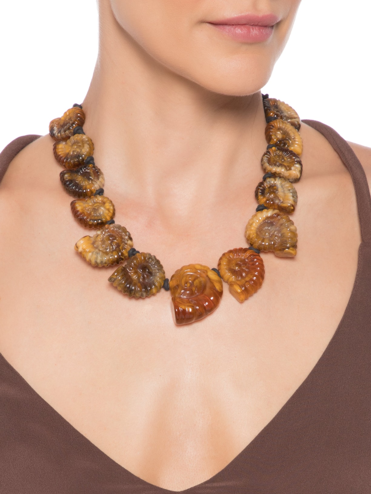 Colar Feminino Amonita Marrom Lool