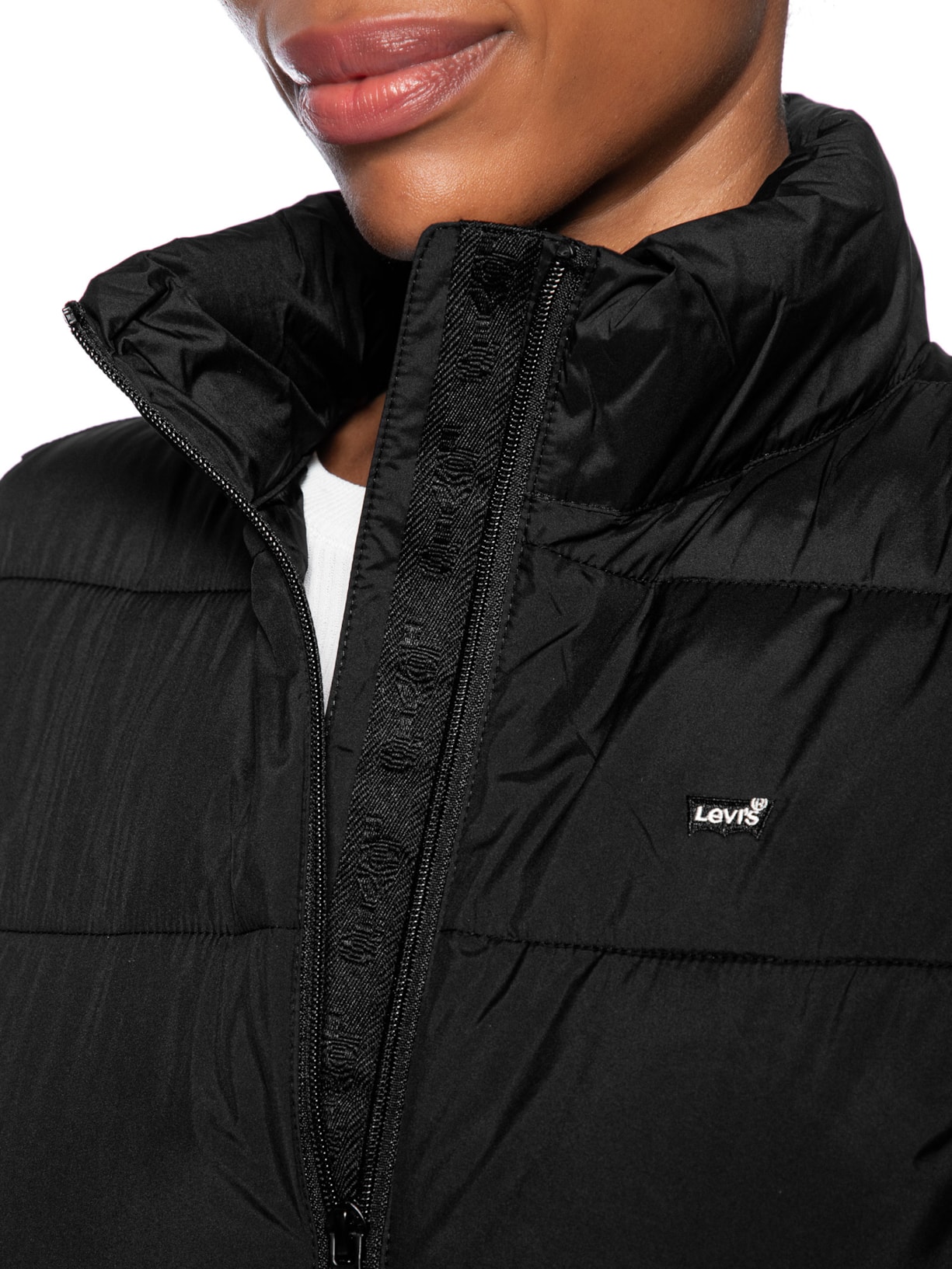 Colete Feminino Packable Poly Vest Preto Levi's