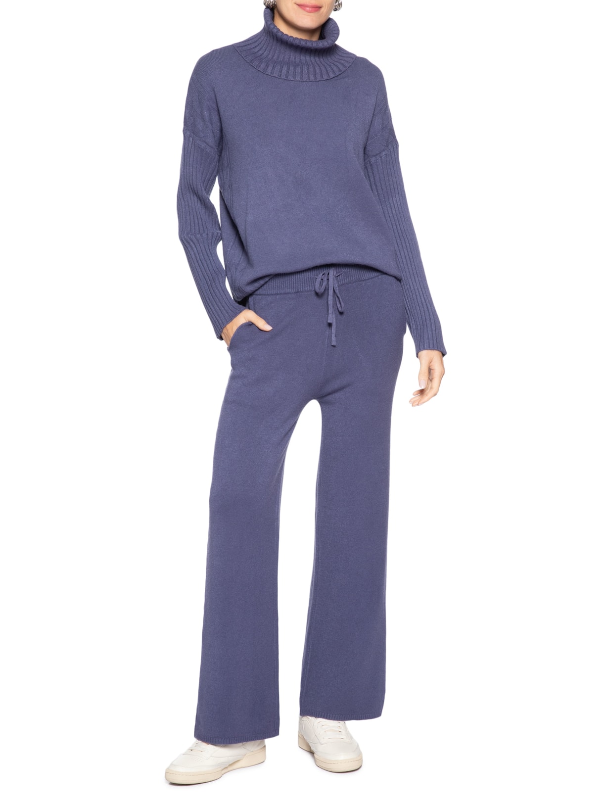 Conjunto Feminino Em Tricot Com Detalhe Texturizado Azul Basiq