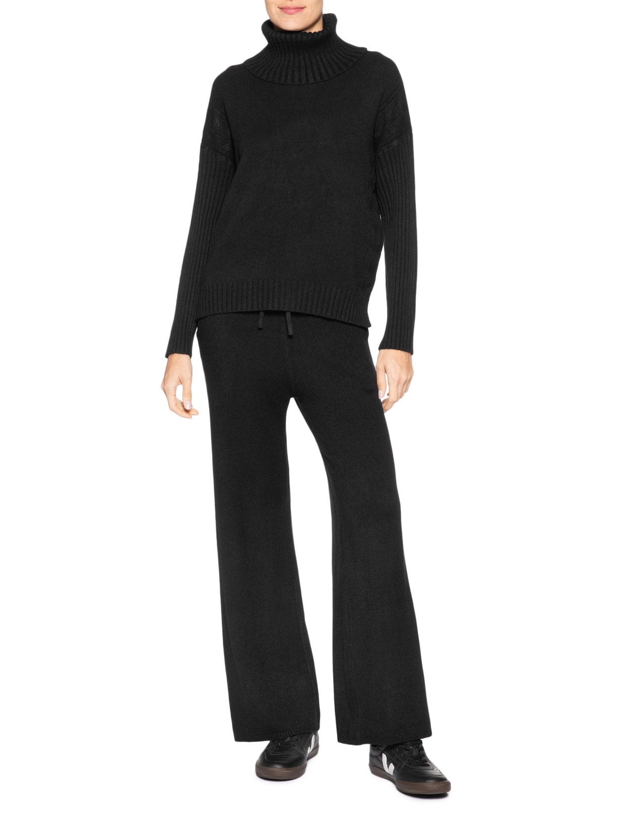 Conjunto Feminino Em Tricot Com Detalhe Texturizado Preto Basiq