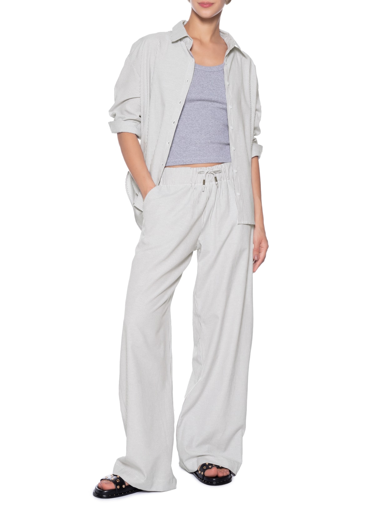 Conjunto Feminino Listrado Camisa E Calça Cinza Basiq