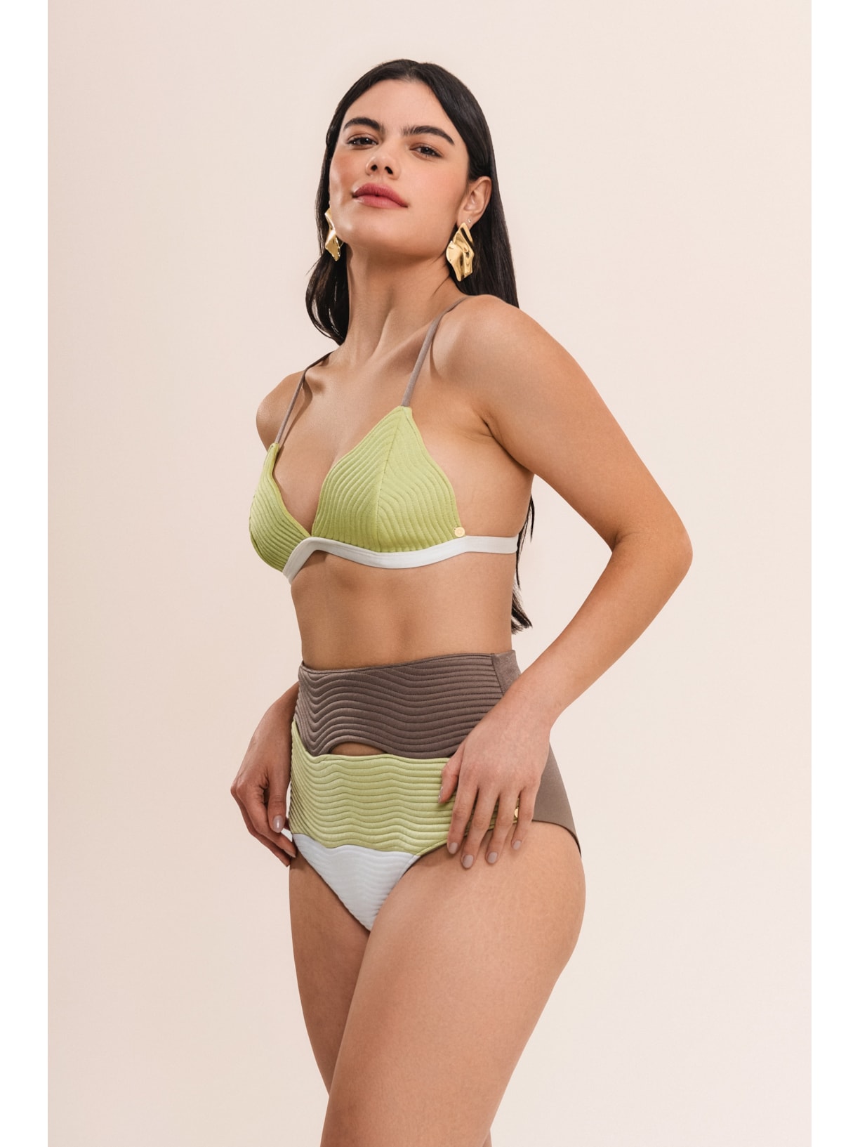 Conjunto Top Triângulo E Calcinha Hot Pant Maat Pistache Suntime