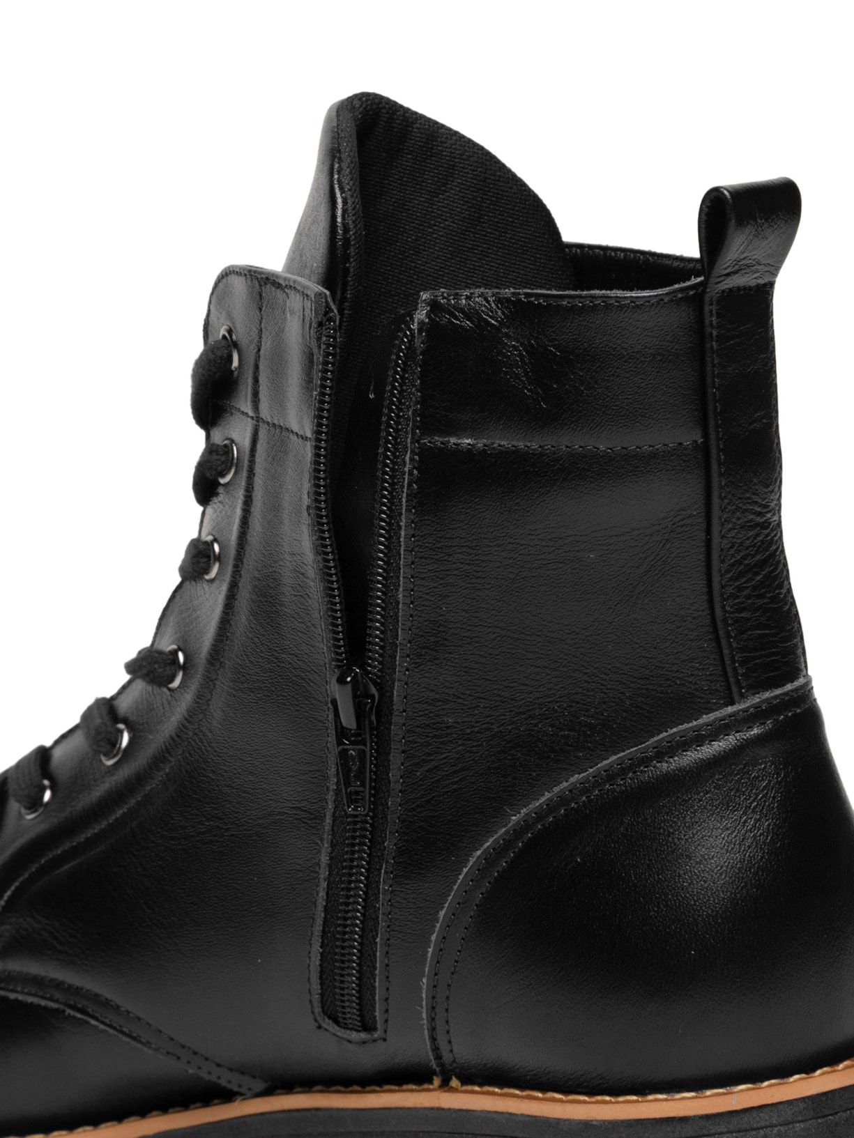 Coturno Feminino Couro Cano Baixo Preto Basiq