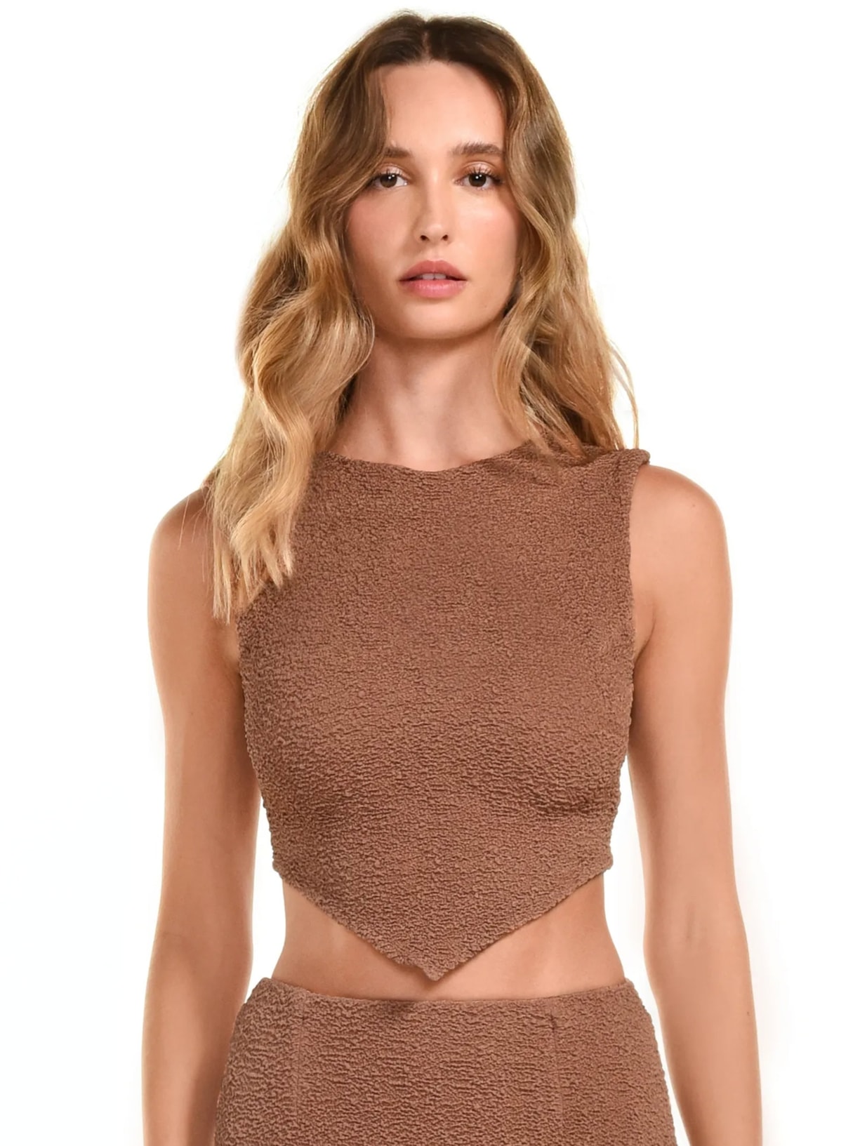 Cropped Atenas Marrom Triya