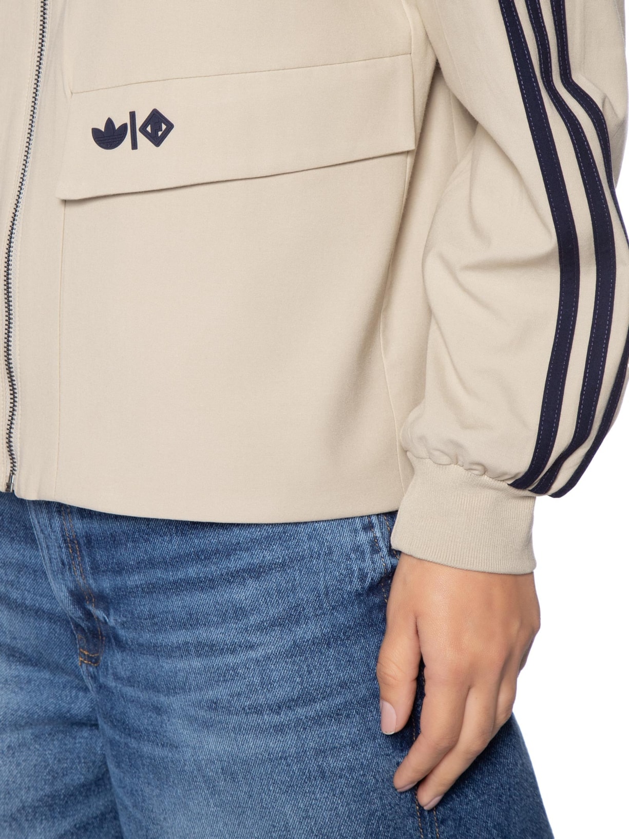 Jaqueta Feminina Bege Forum + Adidas
