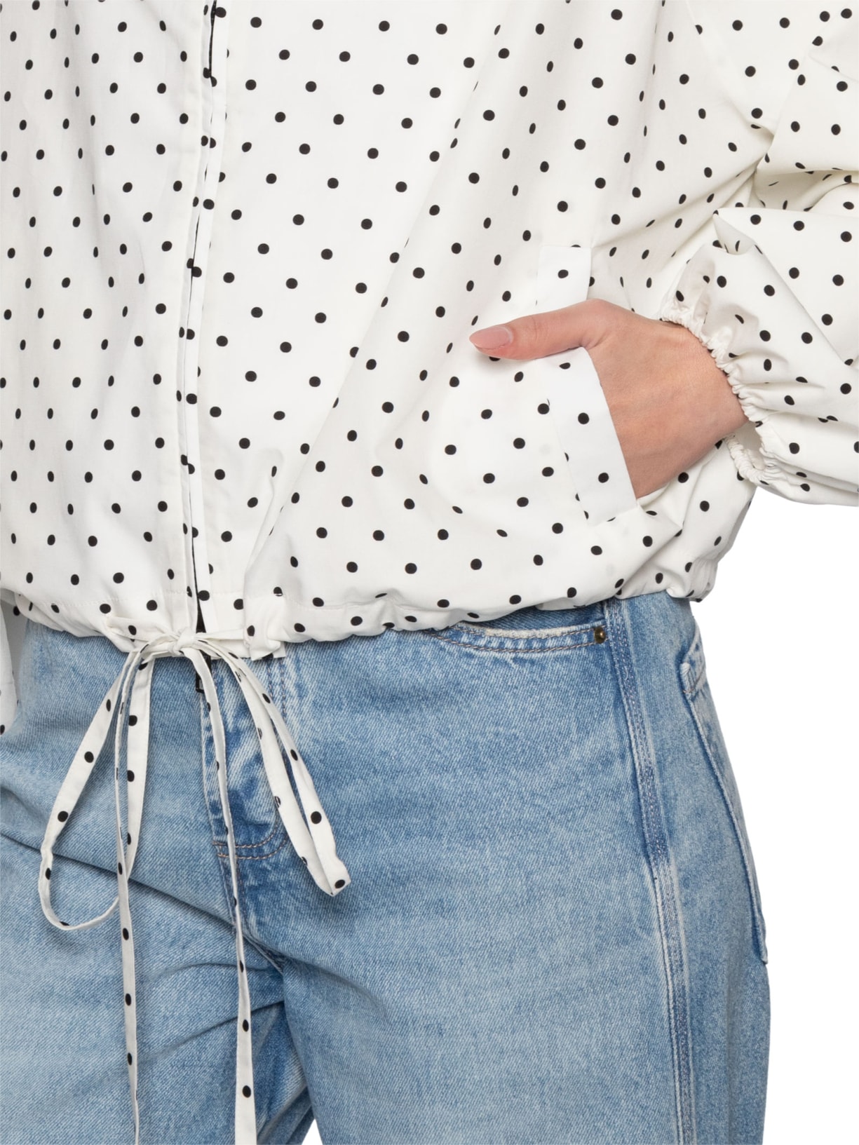 Jaqueta Feminina Capa Bomber Gola Alta Branco Andrea Marques