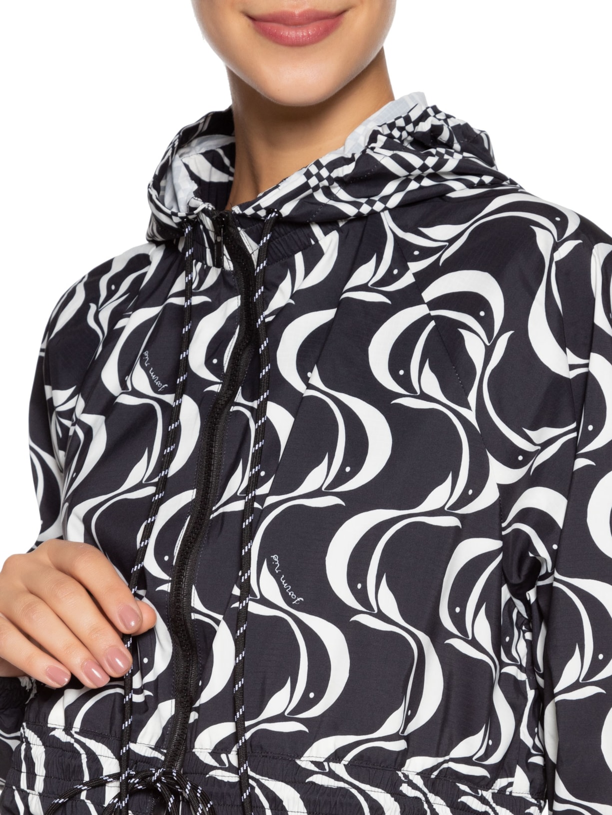 Jaqueta Feminina Nylon Peixe Copa Preto Farm Praia