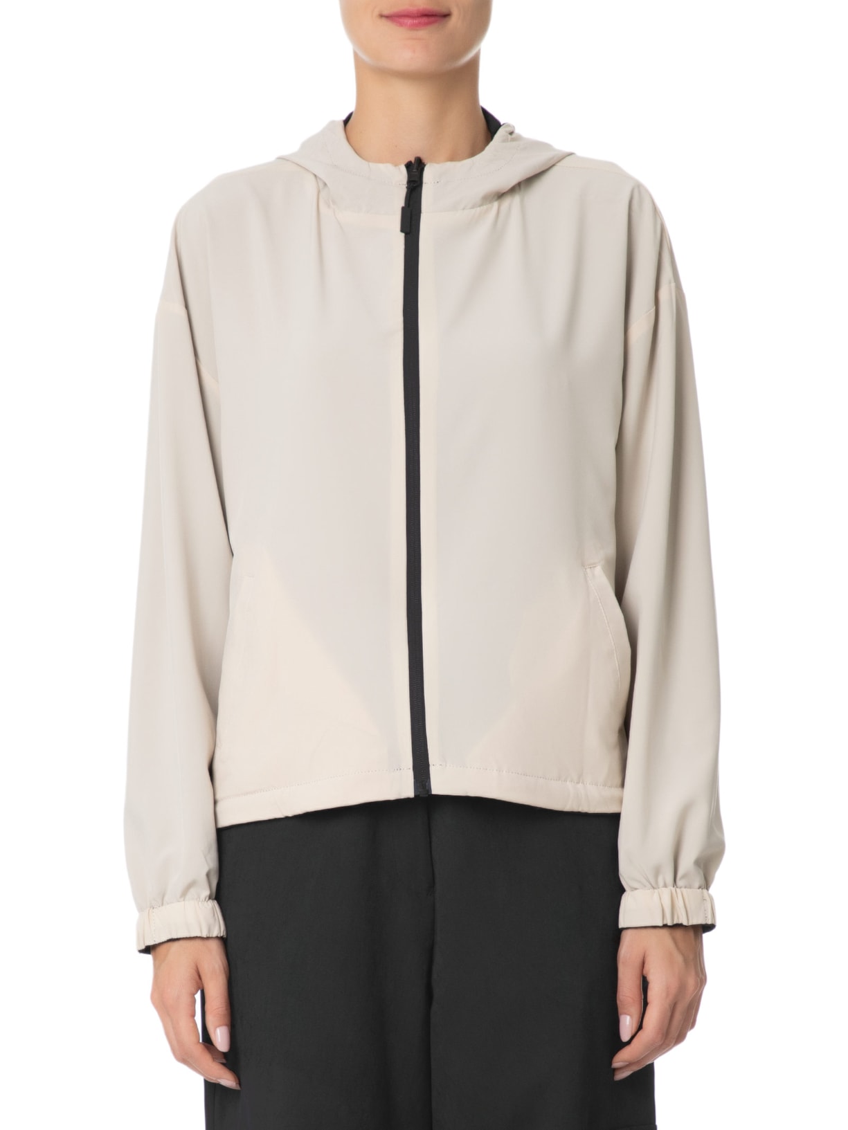 Jaqueta Feminina Windbreaker Superlight Double Face Preto Osklen