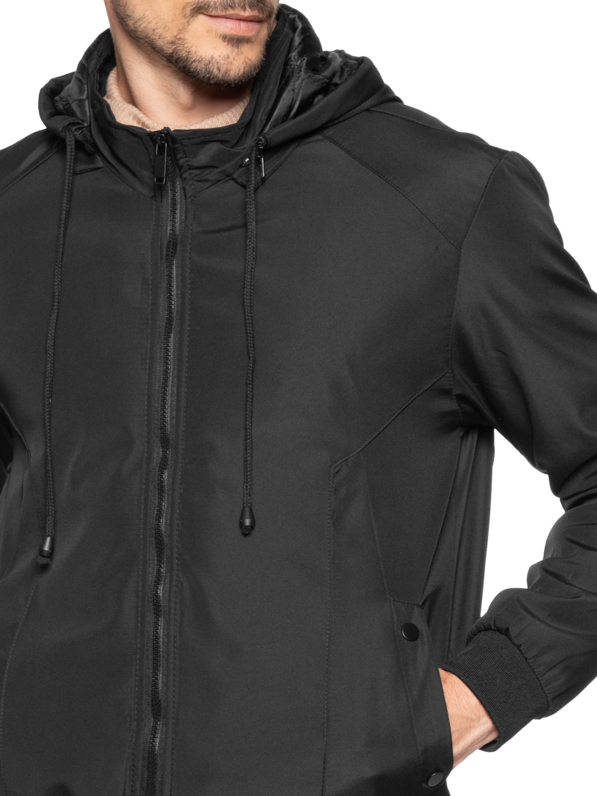 Jaqueta Masculina Forrada Com Gorro Preto Basiq Men