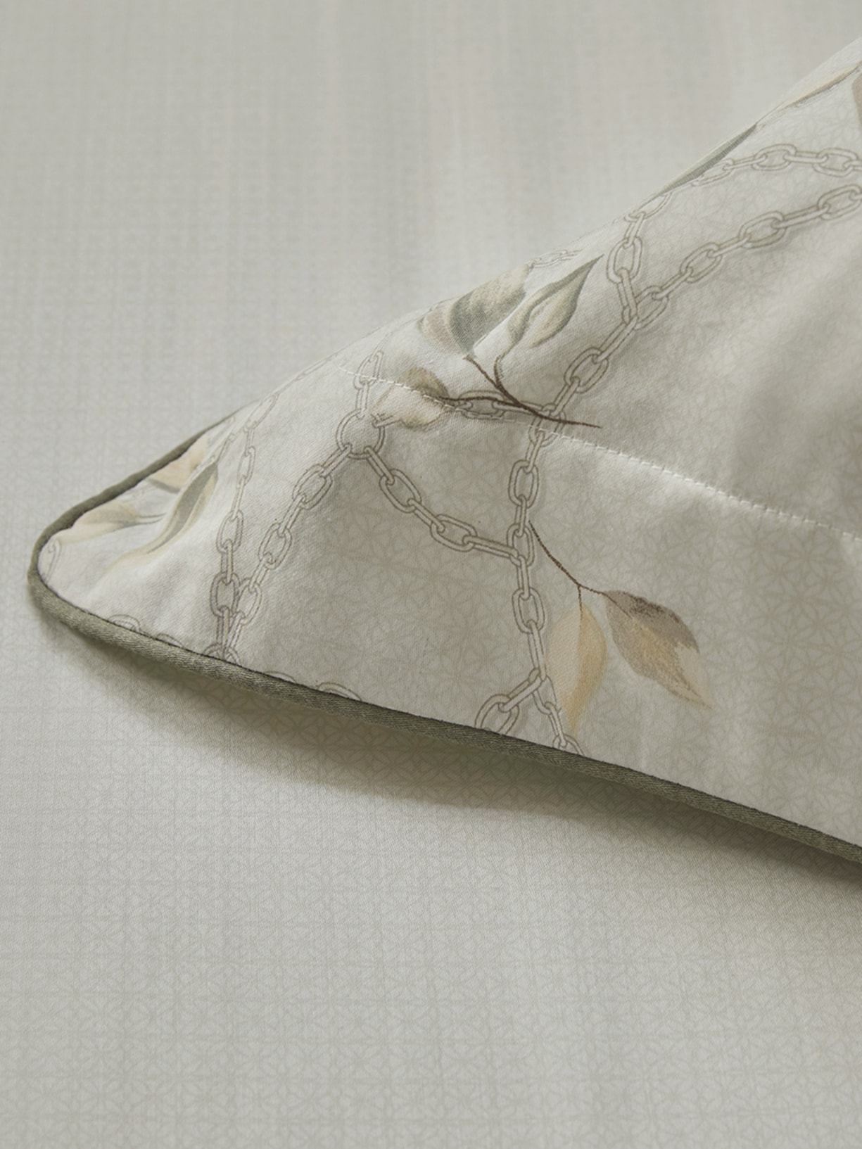 Jogo de Cama Casal 200 Fios Cetim 100% Algodão Uccelo Bege Trussardi