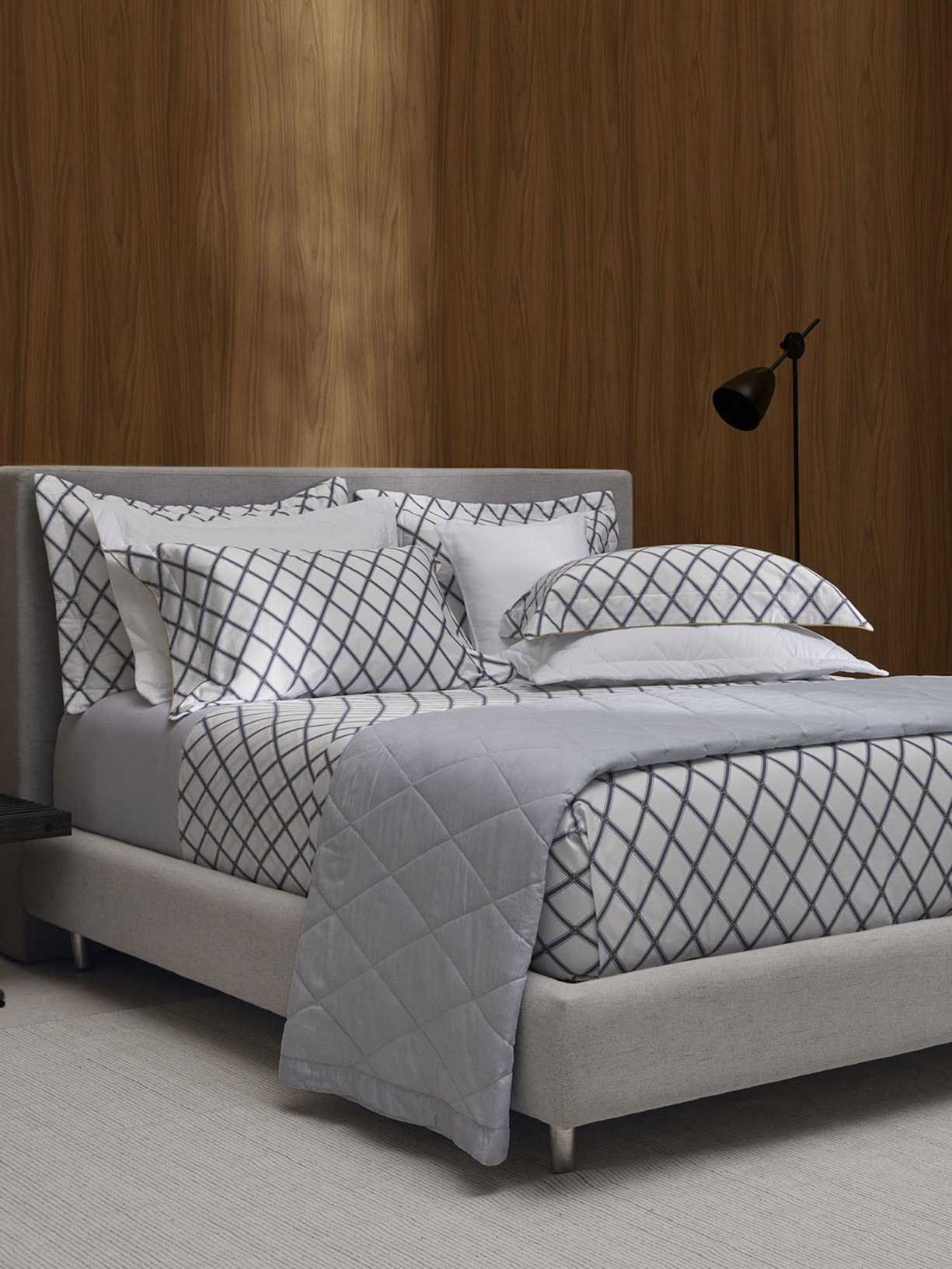 Jogo de Cama Queen 200 Fios Cetim Moretto Azul Trussardi