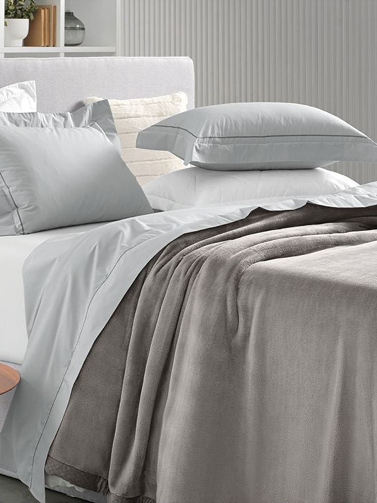 Jogo De Cama Queen Cammillo 4 Peças Cinza Trussardi