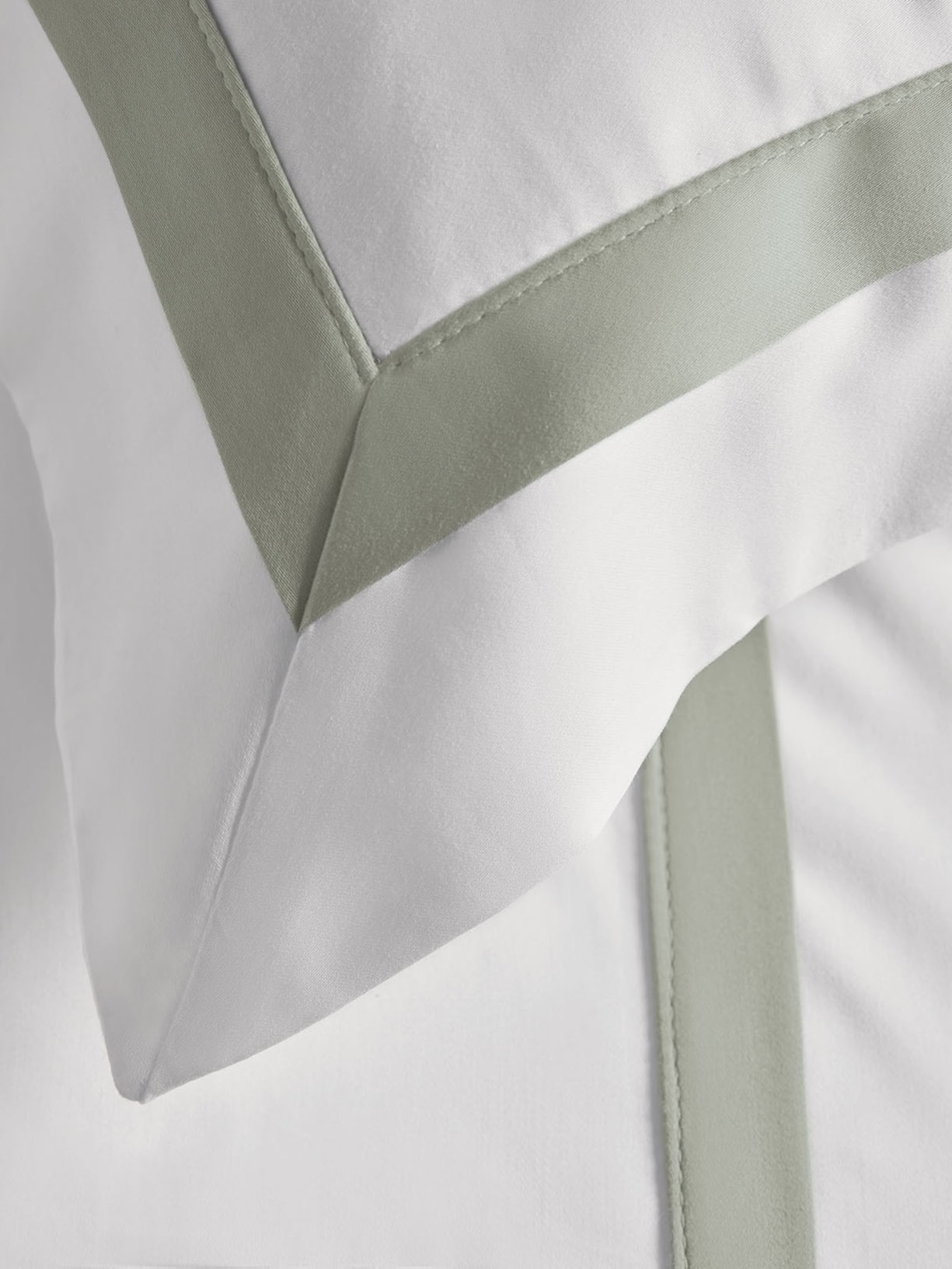 Jogo De Lençol Vercelli King 300 Fios Em Cetim 4 Peças Verde Trussardi