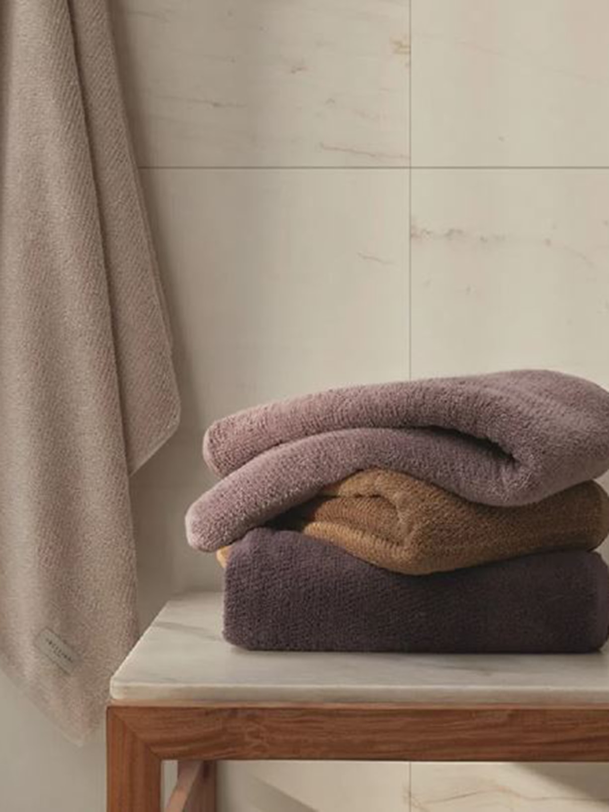 Jogo De Toalhas Casteli 5 Peças Bege Trussardi